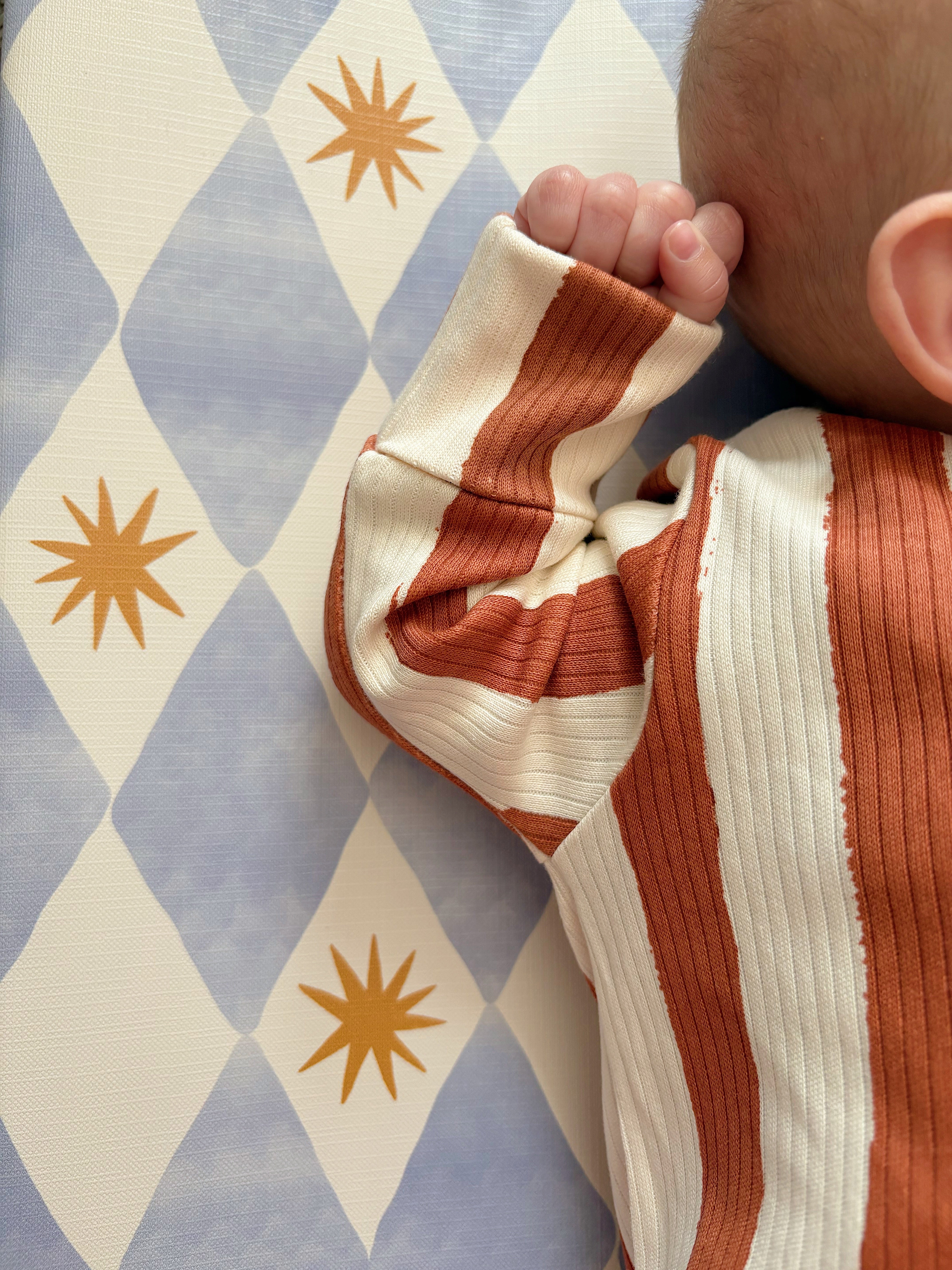 Non-Slip Anti Roll Wedge Baby Changing Mat - Blue Harlequin Pattern for Safe Diaper Changes at Home & Travel