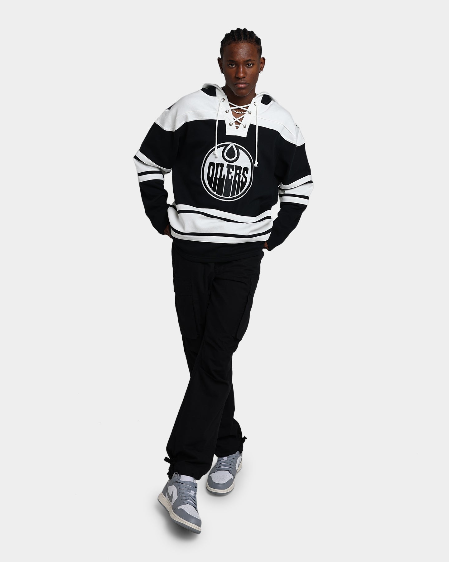 47 Brand Edmonton Oilers Superior Lacer Hoodie - Jet Black NHL Hockey Fan Apparel for Men & Women - Perfect for Game Day & Casual Wear