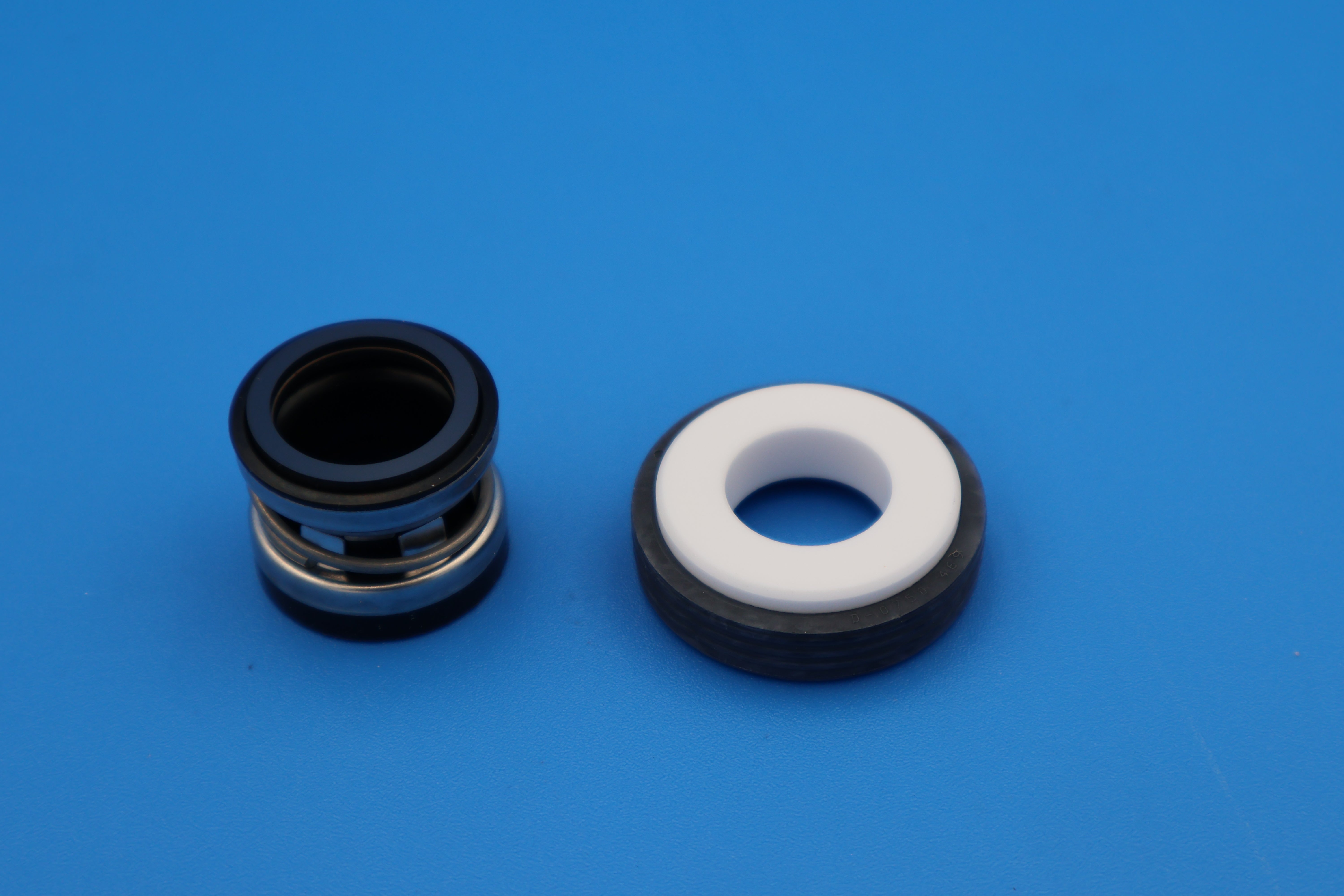 Premium Buna/Carbon Shaft Seal PS 3890 - High-Performance Pump Seal for Industrial & Marine Applications - Durable US-Made Shaft Seal for Water Pumps, Oil Pumps & Hydraulic Systems