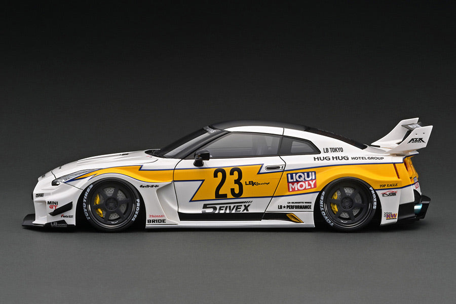 1:18 Scale Nissan 35GT-RR LB Silhouette Works GT Diecast Model Car - White & Yellow Color with Detailed Engine - Perfect for Collectors, Display, and Racing Enthusiasts