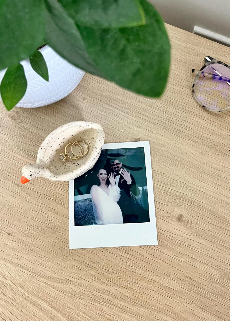 Handmade Ceramic Goose Ring Dish - Elegant Jewelry Holder for Rings, Earrings & Small Accessories | Perfect for Bathroom, Bedroom & Vanity Organizer