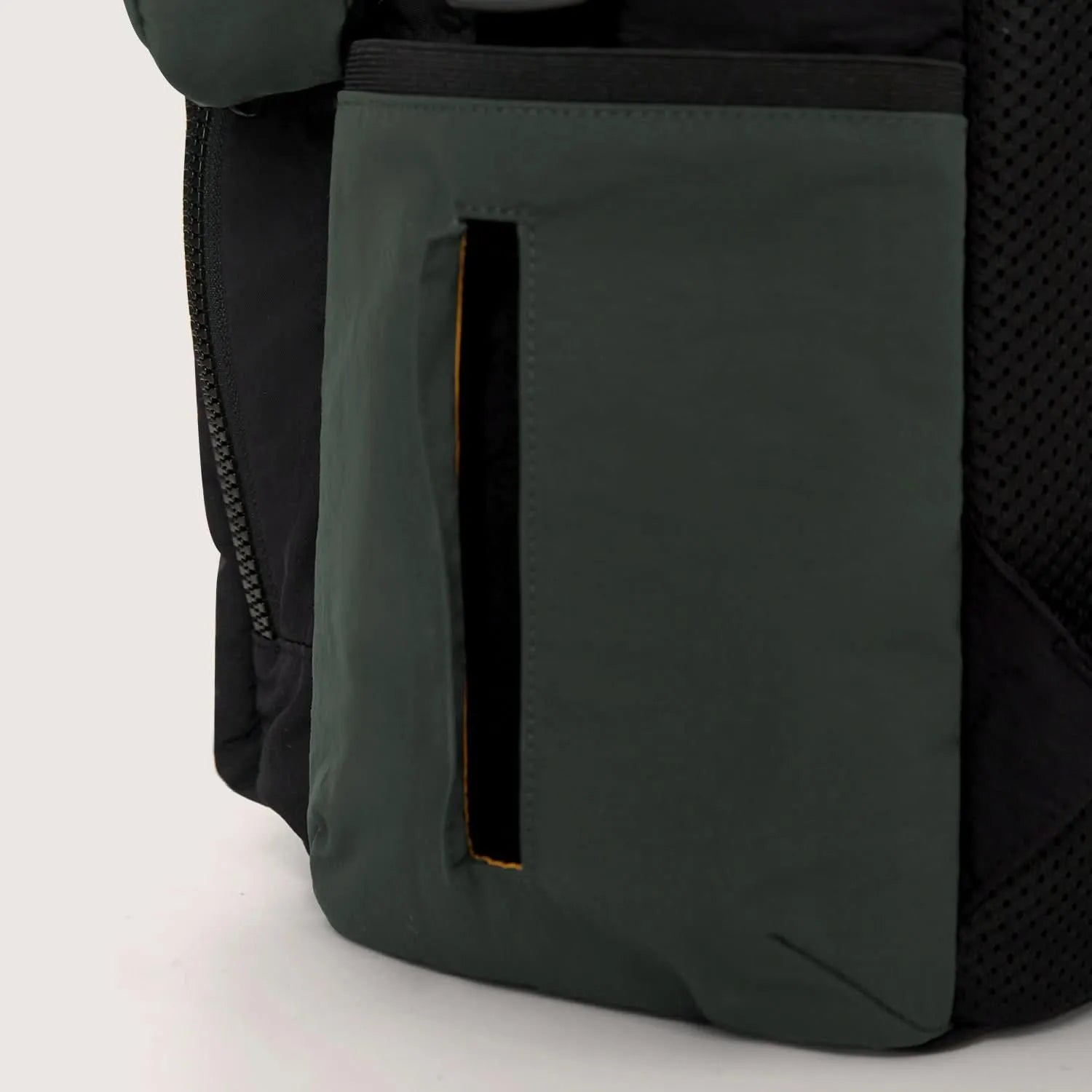 Paz 25L Waterproof Diaper Backpack for Baby Essentials - Perfect for Travel, Daycare & Parenting On-the-Go