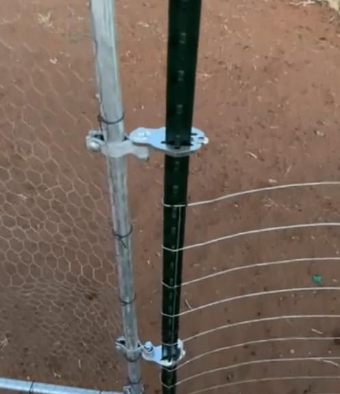 T-Post Gate Hinge Pins - 5/8 Inch Heavy Duty Metal Hinges for Hanging Gates on T-Posts - Easy Installation for Farm, Ranch & Garden Fencing