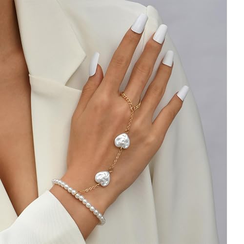 E3:gold hand chain