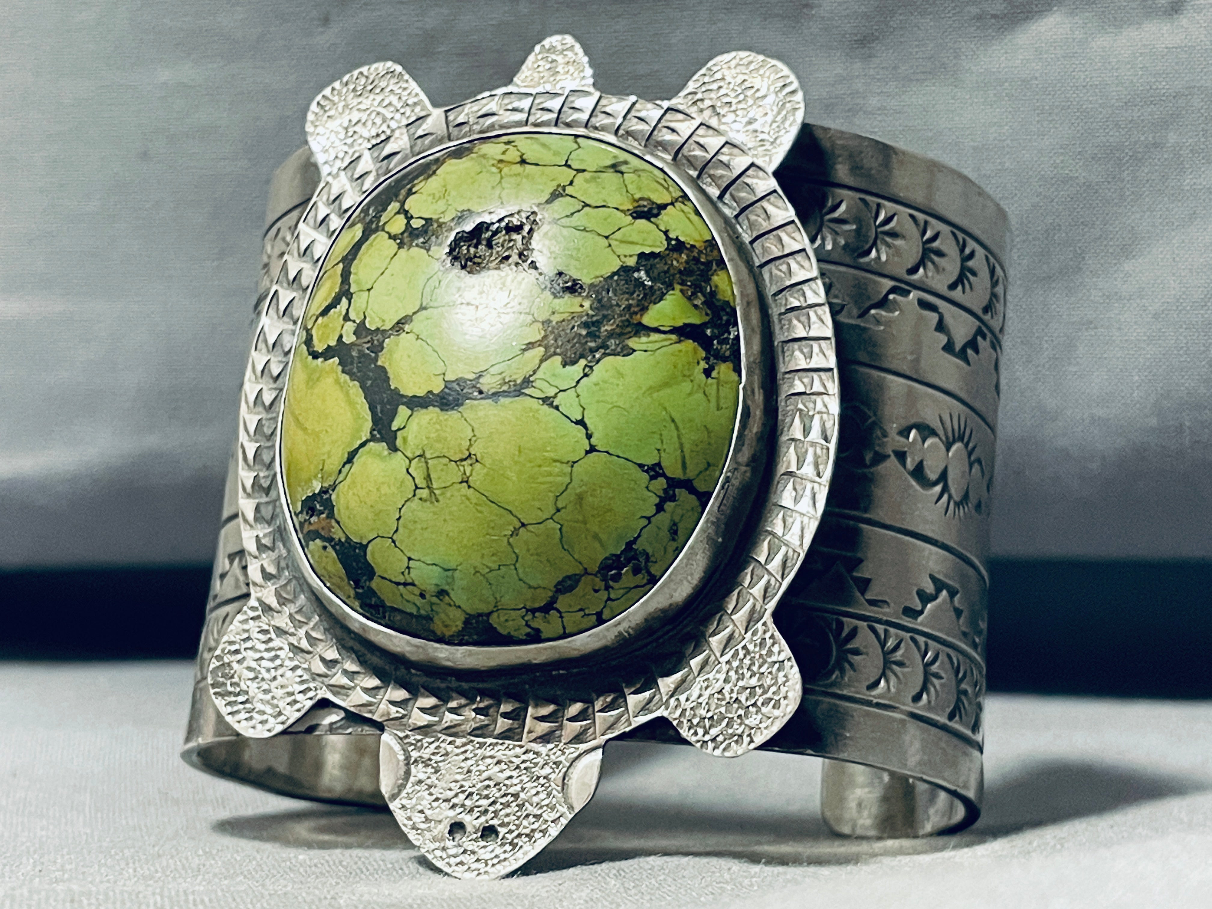 Authentic Navajo Sterling Silver Bracelet with 160g Green Turquoise Sea Turtle - Handmade Native American Jewelry for Women, Perfect for Gifts, Boho Fashion & Spiritual Healing