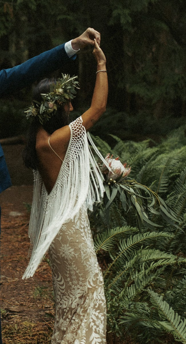 Willowby by Watters Dakota Wedding Gown - Elegant Lace Bridal Dress for Beach, Garden & Outdoor Ceremonies