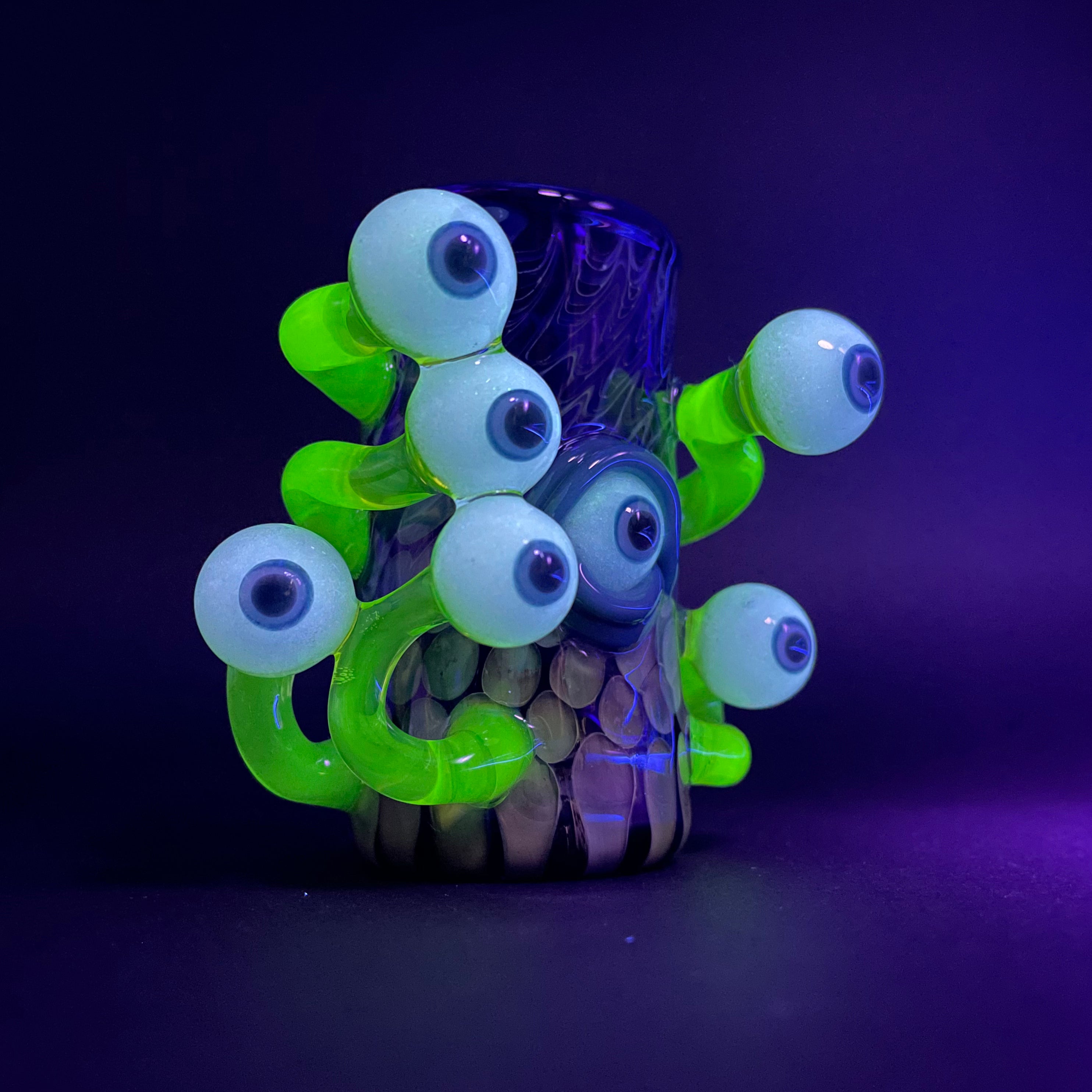 Funny Eye Stalk Shot Glass - Unique Novelty Drinking Cup for Parties, Halloween & Gifts - Perfect for Cocktails, Liquor & Bar Accessories