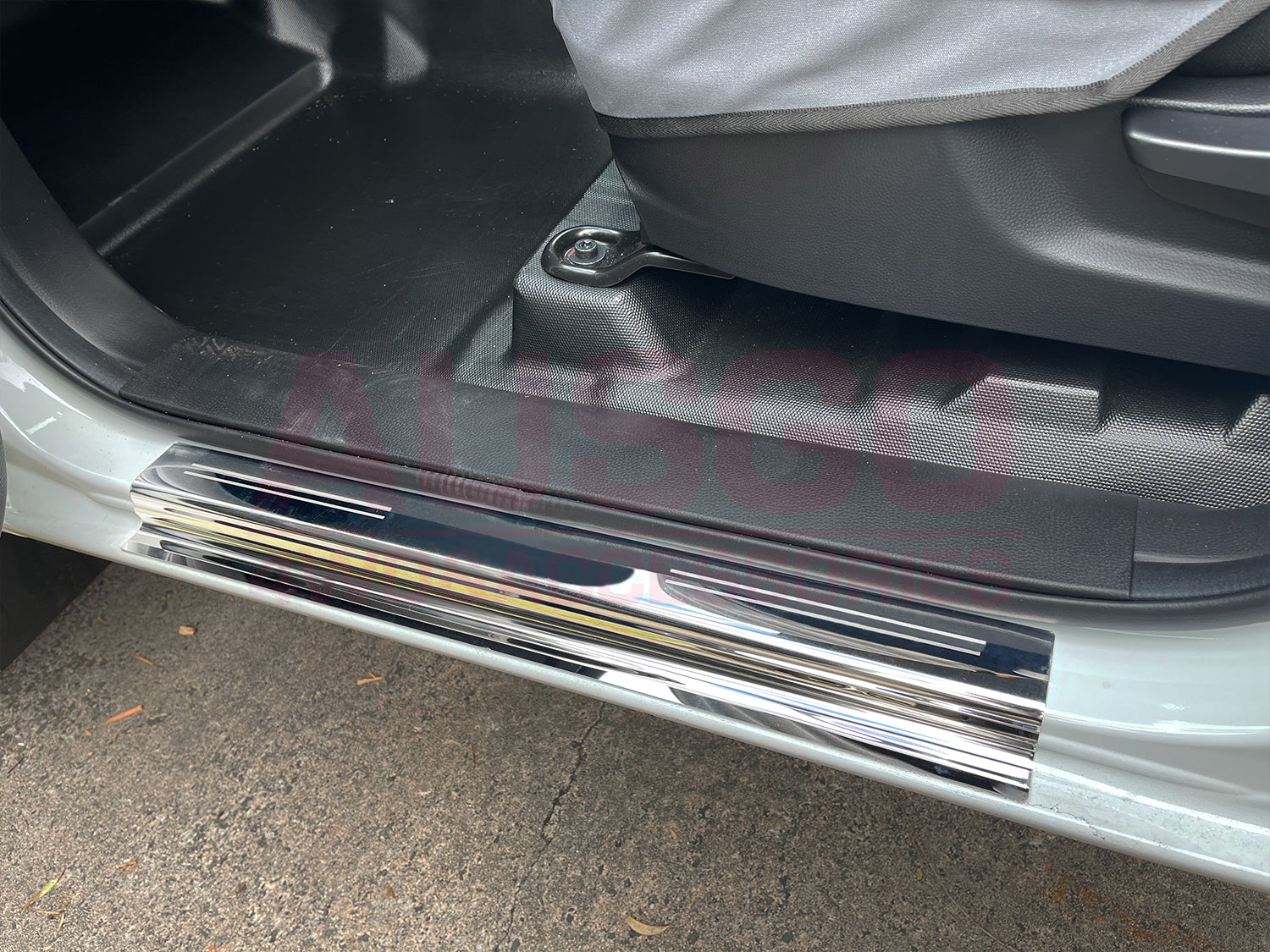 Premium Stainless Steel Door Sill Protector for ISUZU D-MAX DMAX Dual Cab 2020-2024 Models - Heavy Duty Scratch Guard for Truck Interior Protection & Style Upgrade