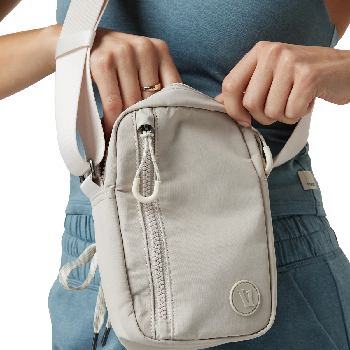Stylish and Durable All Around Crossbody Bag for Women - Perfect for Travel, Shopping, and Everyday Use