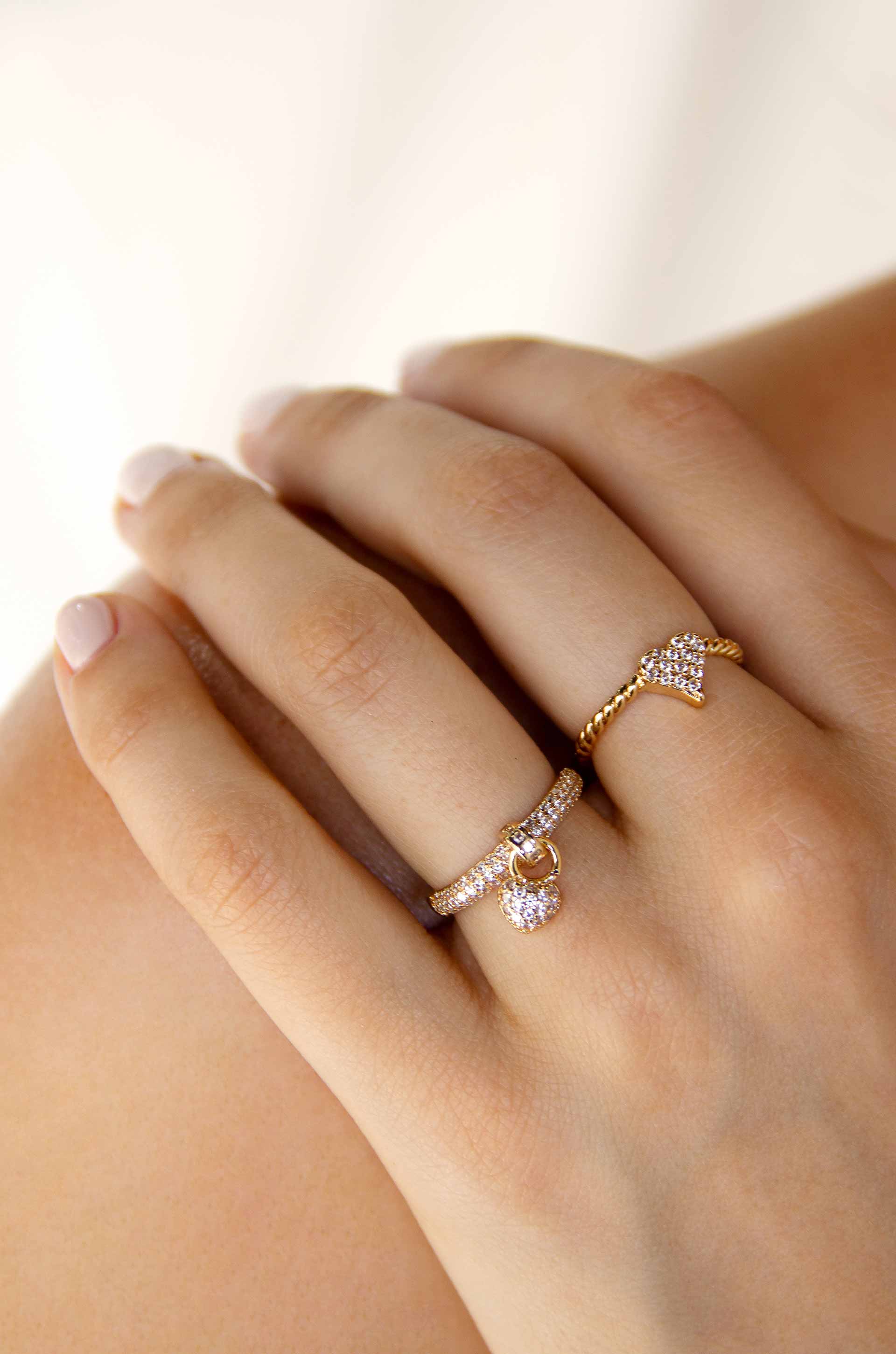Love Locked Crystal Ring Set for Couples - Elegant Wedding, Engagement & Anniversary Jewelry Gift - Perfect for Romantic Occasions & Special Moments
