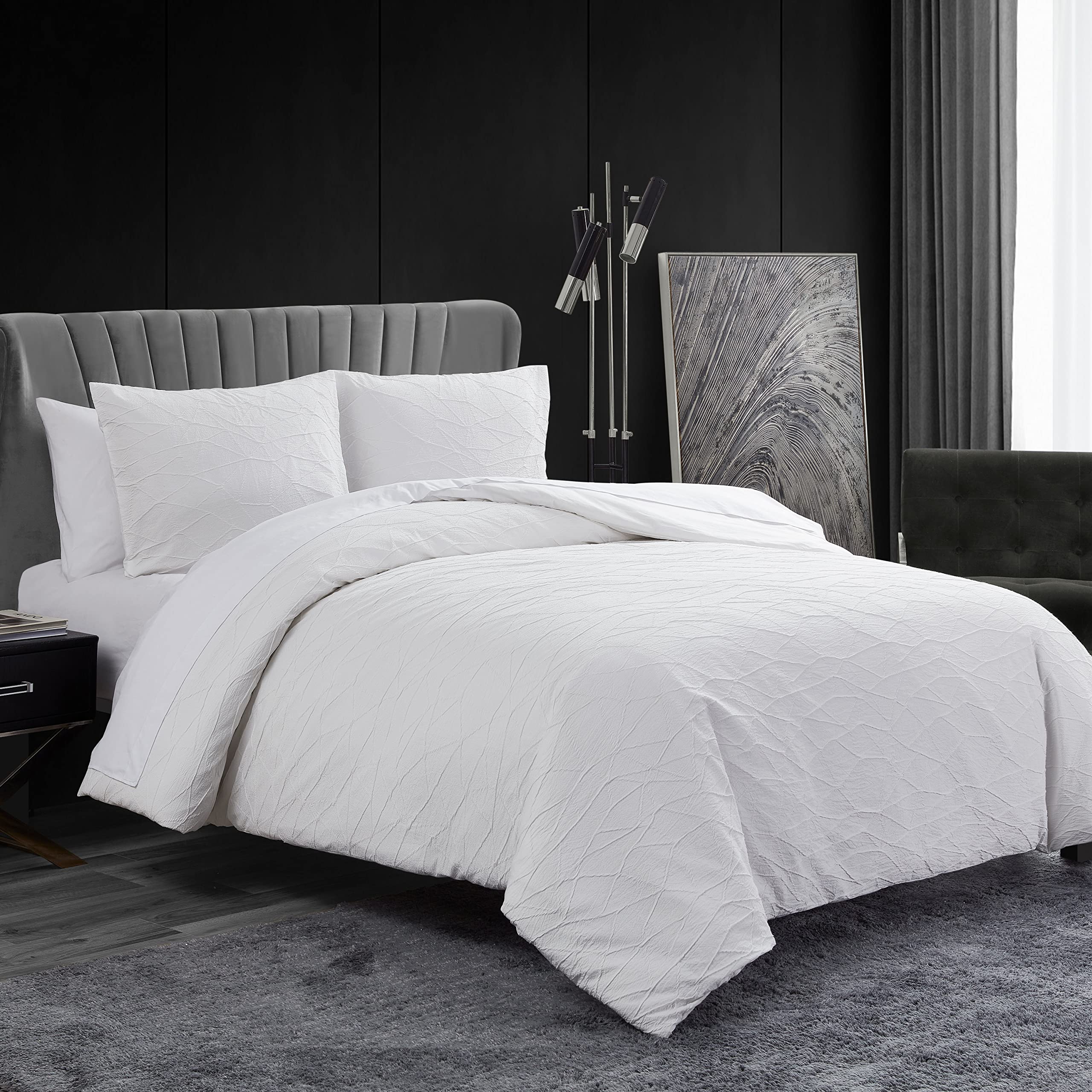 Vera Wang Queen Size Duvet Cover Set - Luxury Bedding with Button Closure, Soft Wrinkle-Resistant Fabric, Abstract Crinkle White Design for Elegant Bedroom Decor | Perfect for Master Bedrooms, Guest Rooms & Upscale Hotels