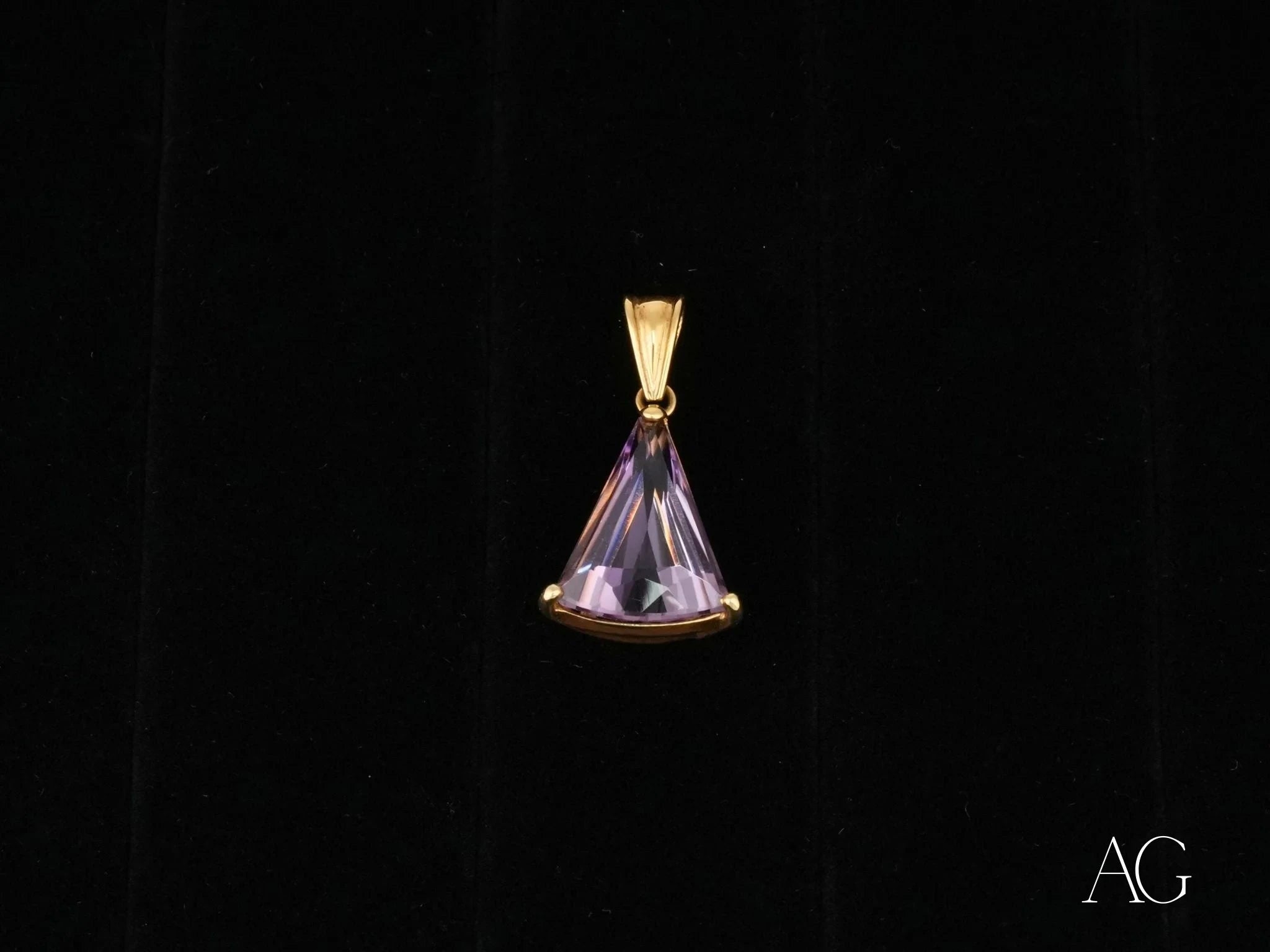 Natural Amethyst Trillion Cut Pendant Necklace for Women - Elegant Purple Gemstone Jewelry Gift for Birthday, Anniversary & Special Occasions