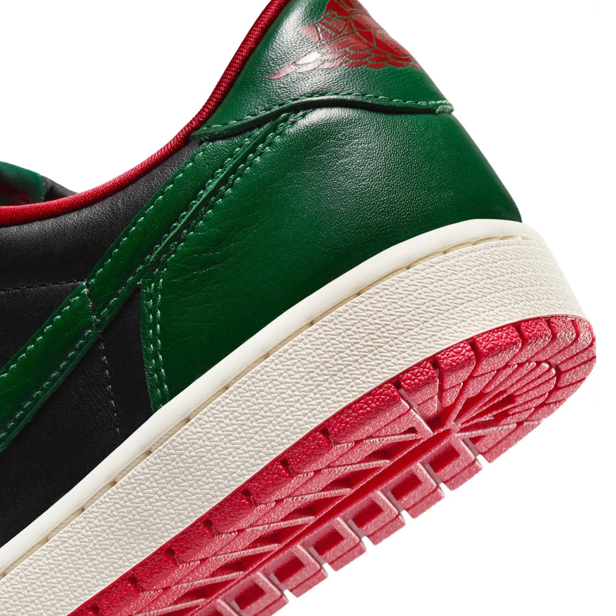 Air Jordan 1 Retro Low OG 'Gorge Green Varsity Red' Women's Sneakers (2024) - Stylish Casual & Streetwear Fashion for Everyday Wear