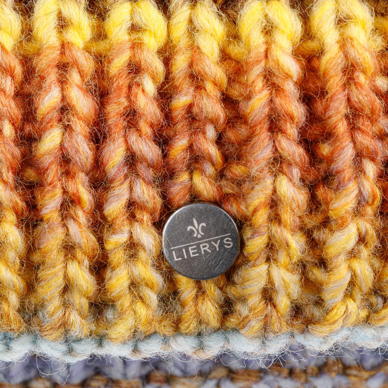 Lierys Finja Bobble Hat - Warm Winter Knit Beanie for Women & Men - Cozy Cable Knit Pom Pom Hat for Cold Weather - Perfect for Skiing, Snowboarding & Outdoor Activities