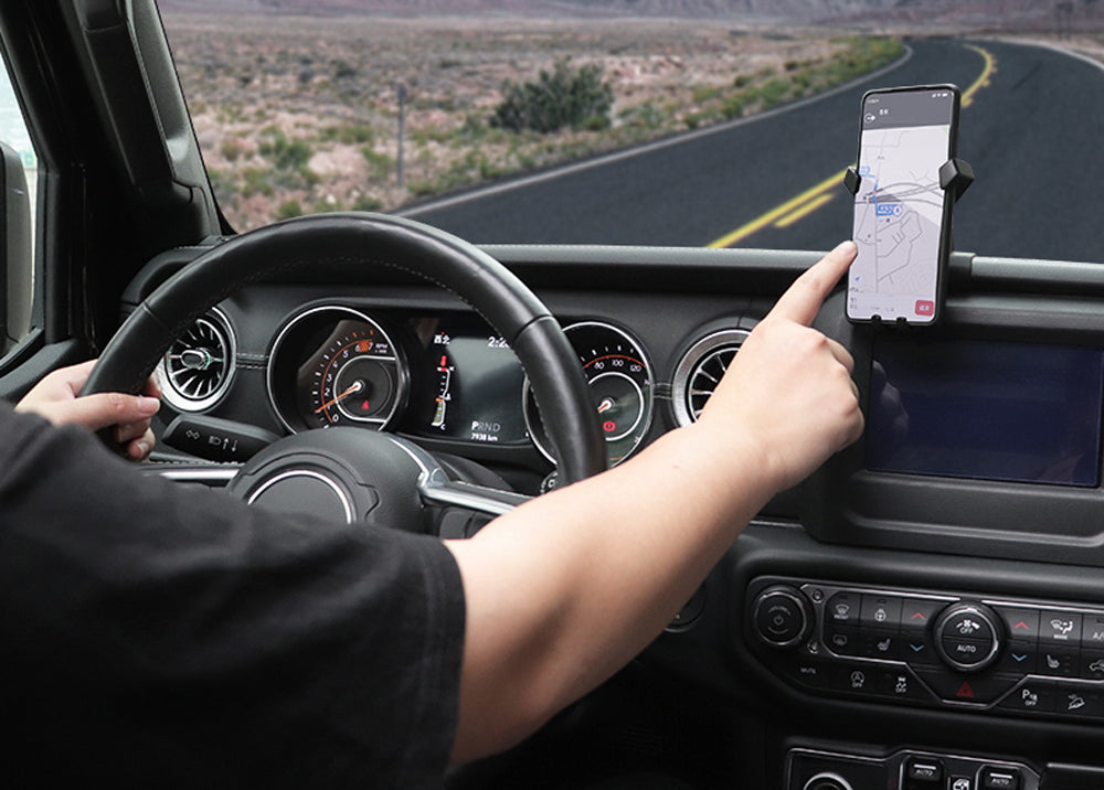 Universal Clip-On Dashboard Phone Mount for Jeep Wrangler JL (2018-2023) - Anti-Slip Gravity Holder for Secure Driving - Perfect for Off-Road Adventures & Daily Commutes