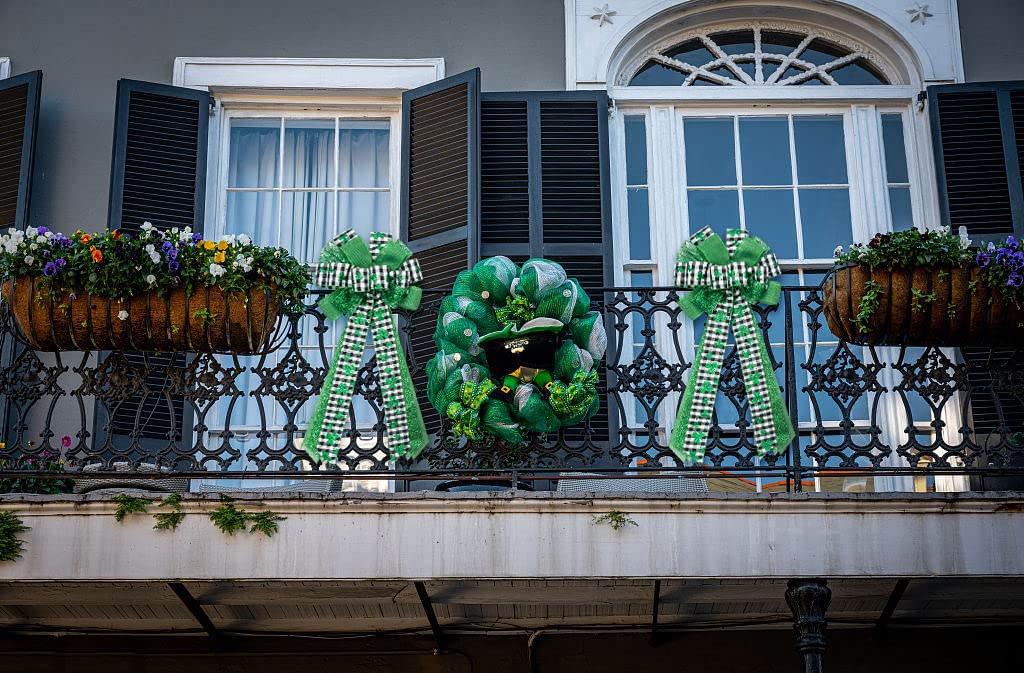 Large St. Patrick's Day Bows for Wreaths - Black & White Buffalo Plaid with Green Irish Shamrock - Holiday Burlap Tree Topper & Front Door Decor - Perfect for Wreath Making, Door Hangers, and St. Patrick's Day Party Decorations