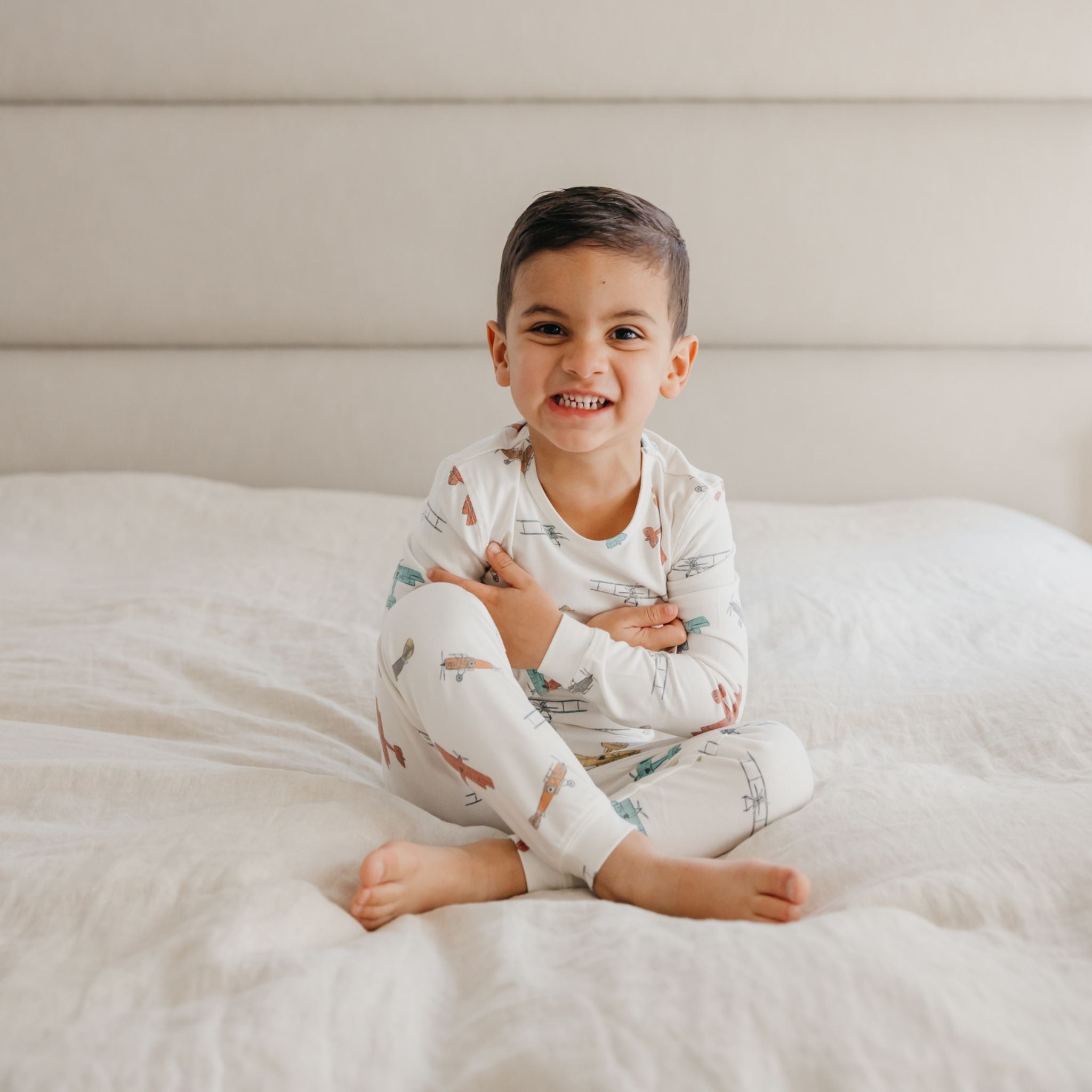 2-Piece Long Sleeve Pajama Set for Women - Soft & Comfortable Sleepwear - Perfect for Winter Nights, Lounging & Relaxing at Home