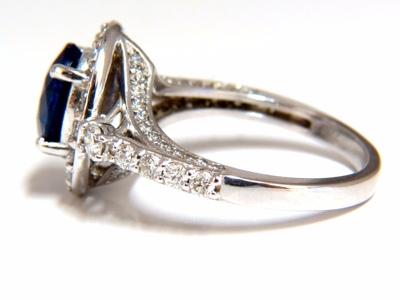 GIA Certified 3.38 Carat Natural Royal Blue Sapphire Ring with Halo Cluster - Perfect for Engagement, Anniversary & Special Occasion Jewelry Gifts