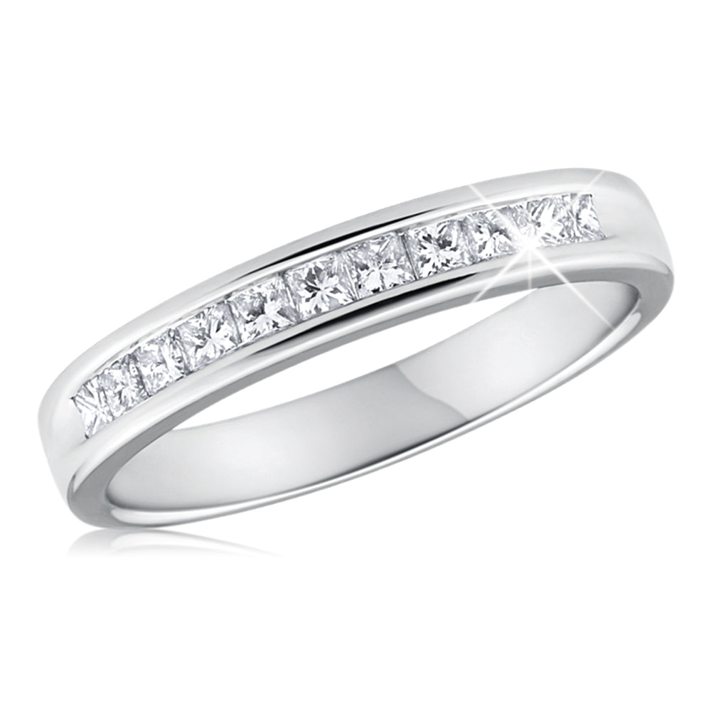 9ct White Gold 1/2 Carat Diamond Ring with 11 Princess Cut Diamonds - Elegant Engagement & Wedding Ring for Women - Perfect for Proposals, Anniversaries & Special Occasions