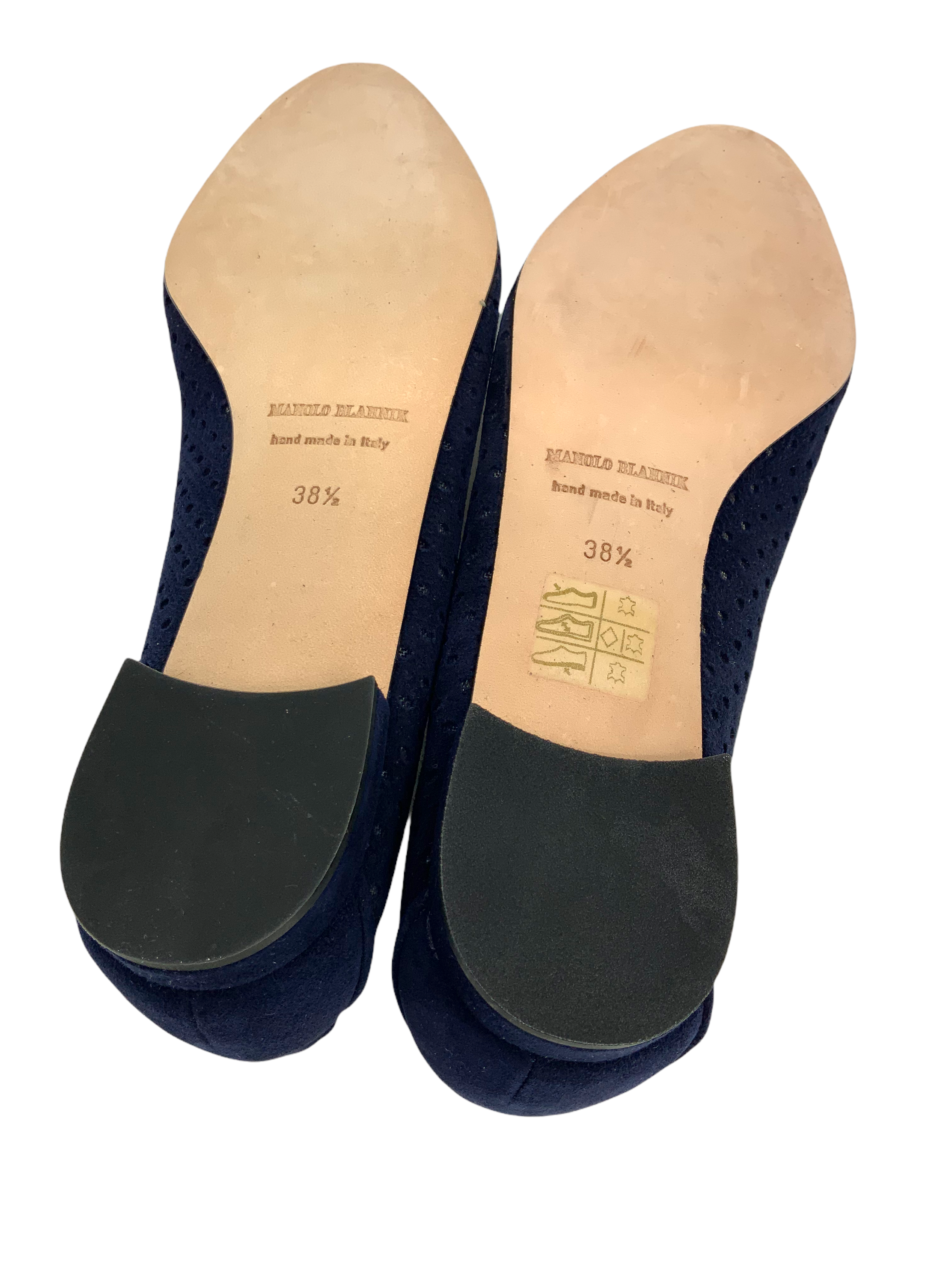 Manolo Blahnik Perforated Suede Skimmer Flat Shoes Size 8.5 New - Comfortable Women's Loafers for Work, Travel & Casual Outfits