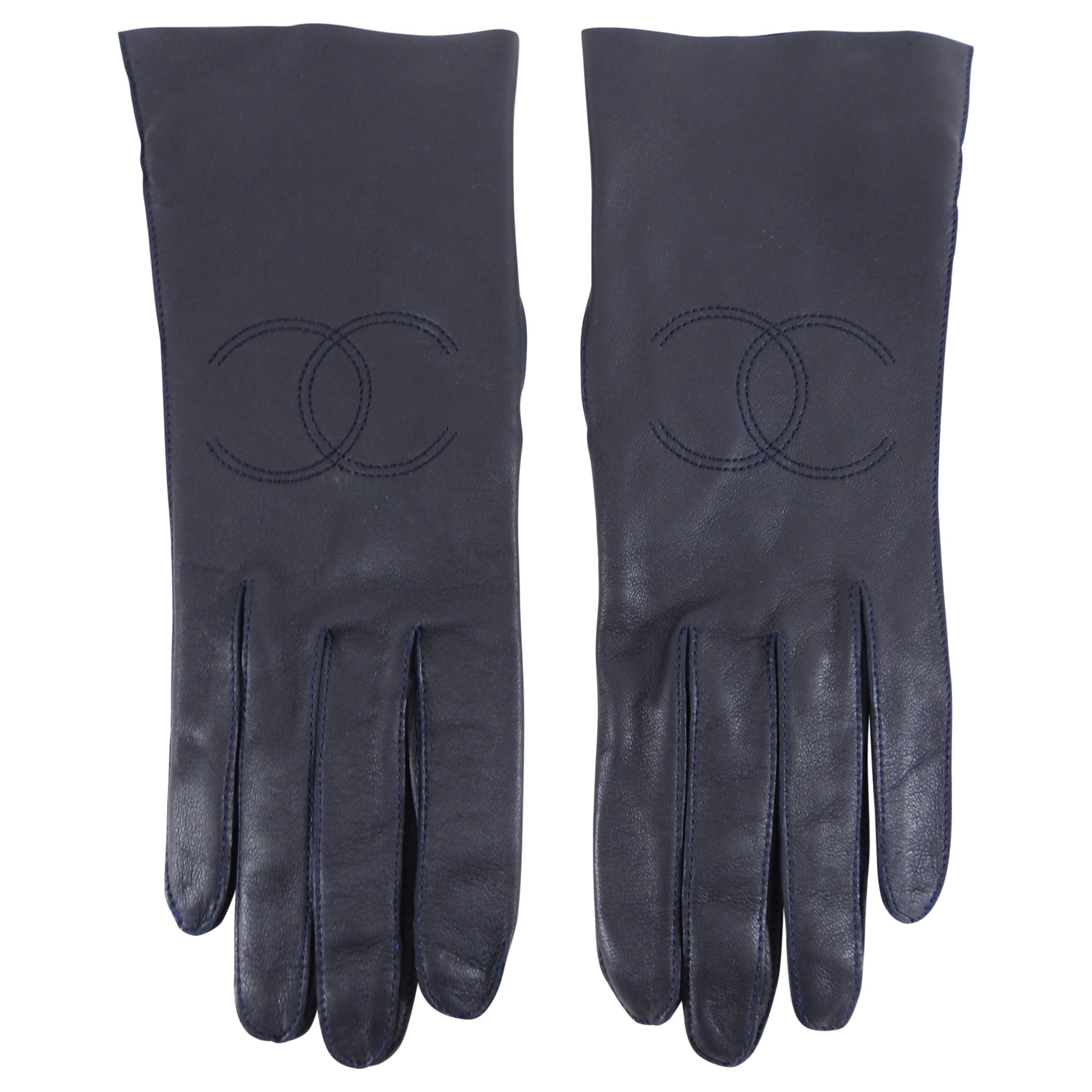 Chanel Leather CC Logo Gloves for Women - Luxury Winter Fashion Accessories | Perfect for Cold Weather, Formal Events & Holiday Outfits