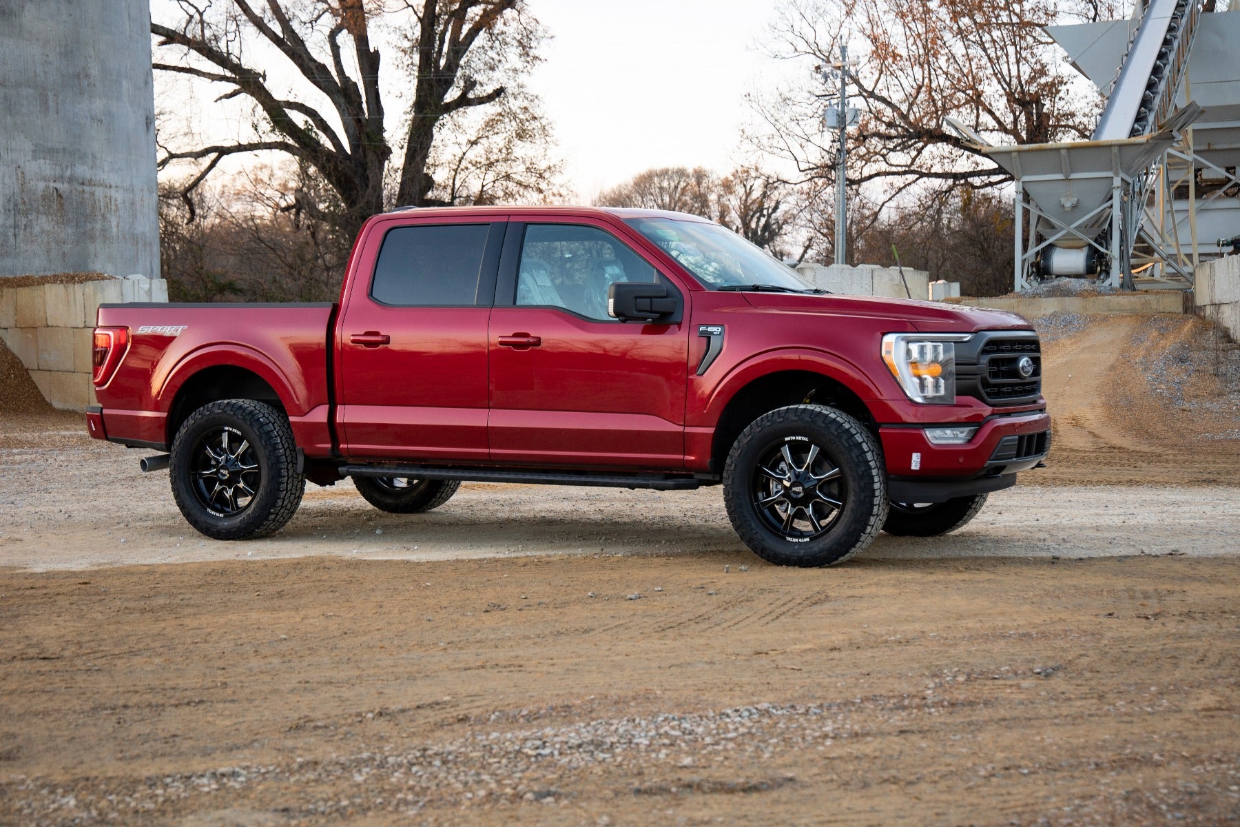 2 Inch Lift Kit for Ford F-150 4WD (2021-2025) - Heavy Duty M1 Struts | Off-Road Suspension Upgrade | Perfect for Trail Riding & Truck Customization
