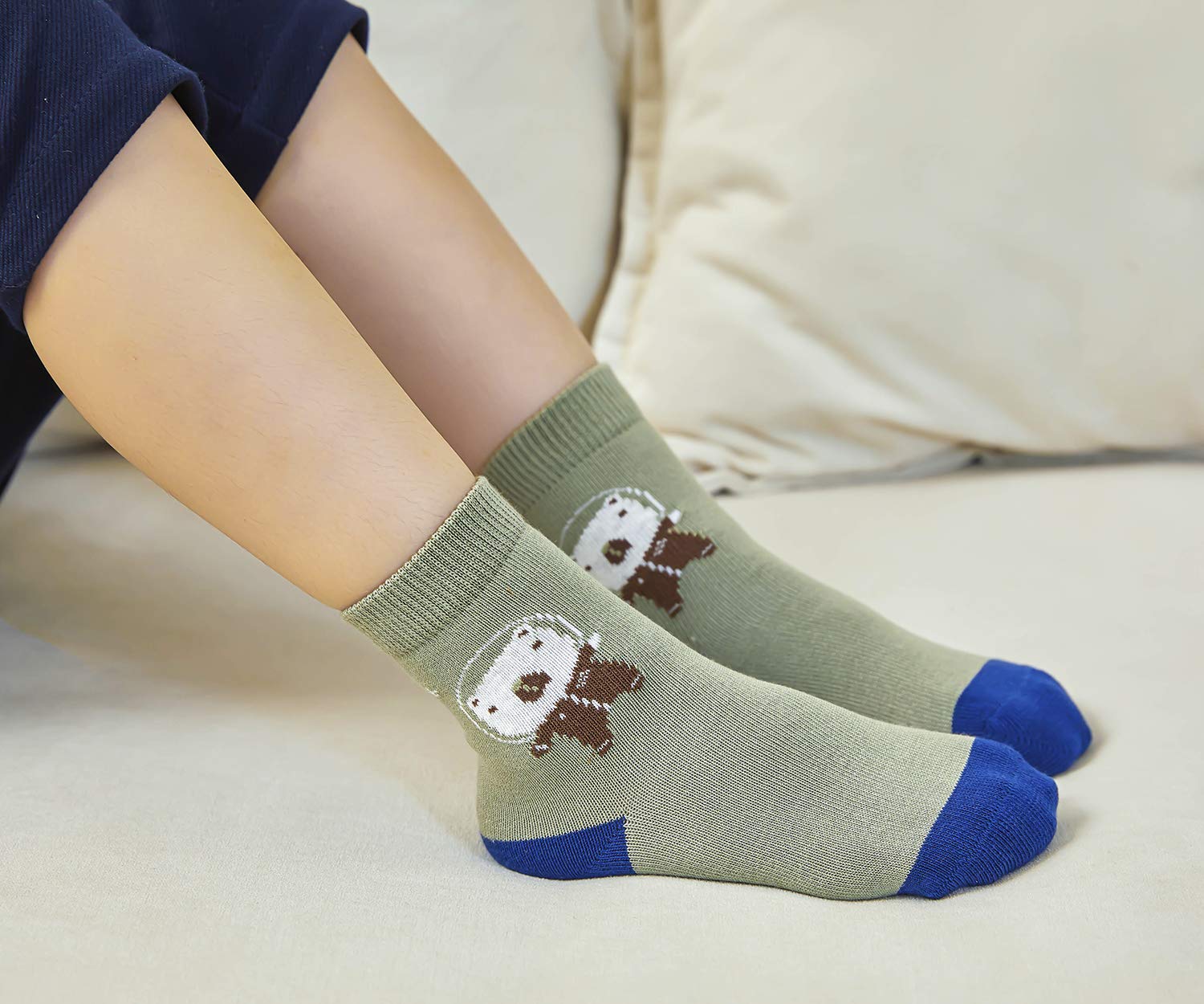 **HowJoJo Boys Cotton Crew Socks - Kids Seamless Toe Athletic Socks - Colorful Quarter Socks for Sports & Everyday Wear**