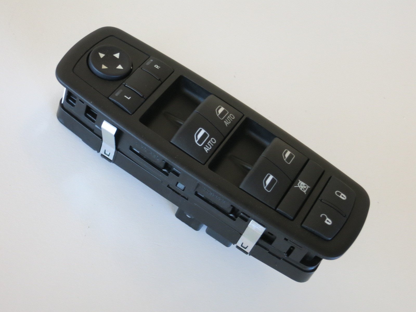 Genuine Chrysler 68231805AA Door Switch - OEM Replacement Part for Dodge Ram 1500 2500 3500 - Perfect for Interior Lighting Control & Power Window Operation