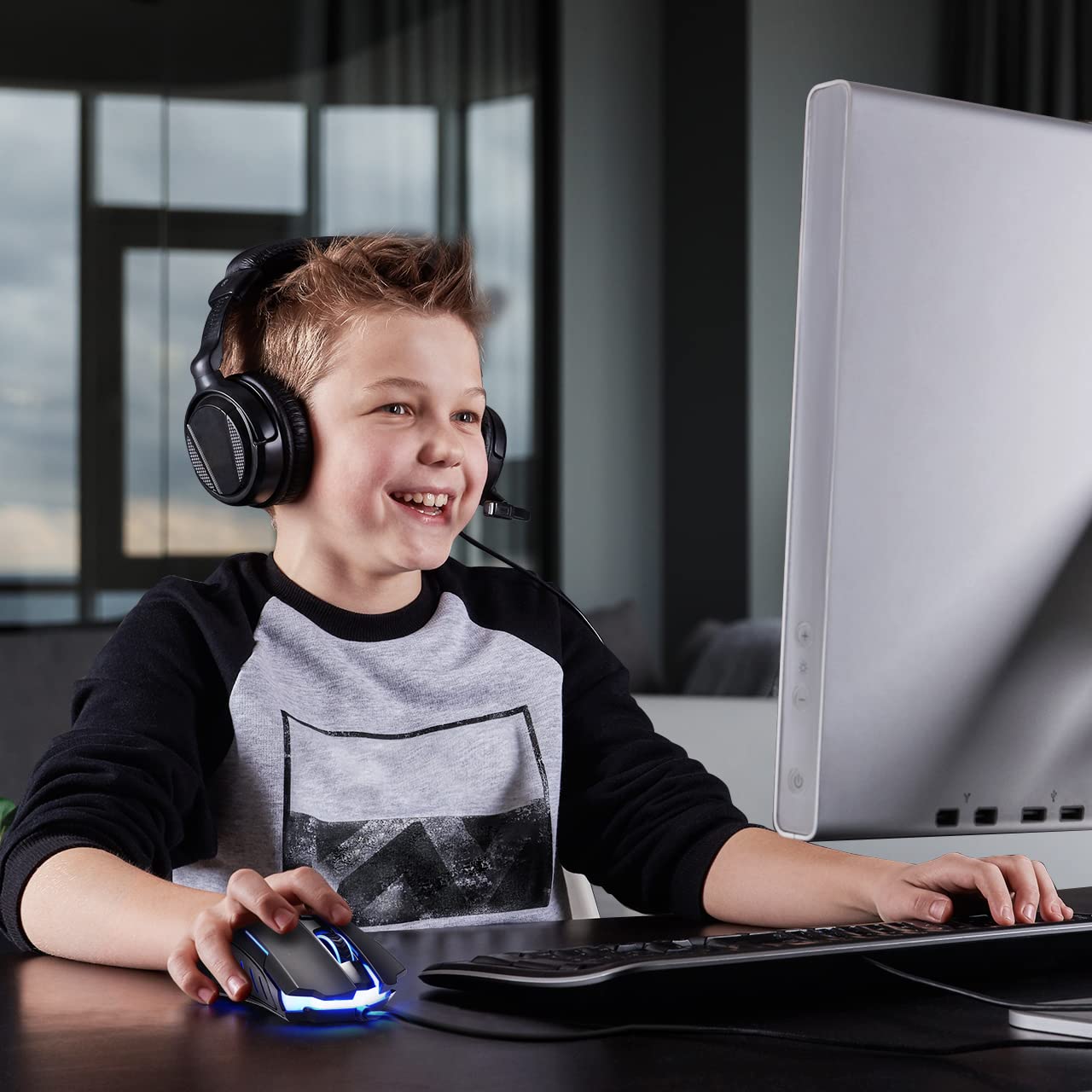 Premium Wired Gaming Mouse - Ergonomic RGB Backlit (16M Colors), 7 Programmable Buttons, Adjustable DPI up to 7200 - Perfect for PC, Laptop, Mac (Windows Compatible) - Ideal for FPS, MOBA & MMO Gaming - Black