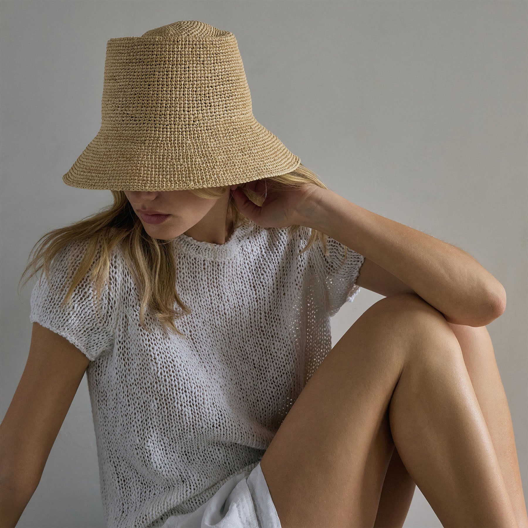 Premium Cotton Linen Knit Crew Neck T-Shirt for Men & Women - Soft Breathable White Tee - Perfect for Casual Wear, Summer Outfits & Layering