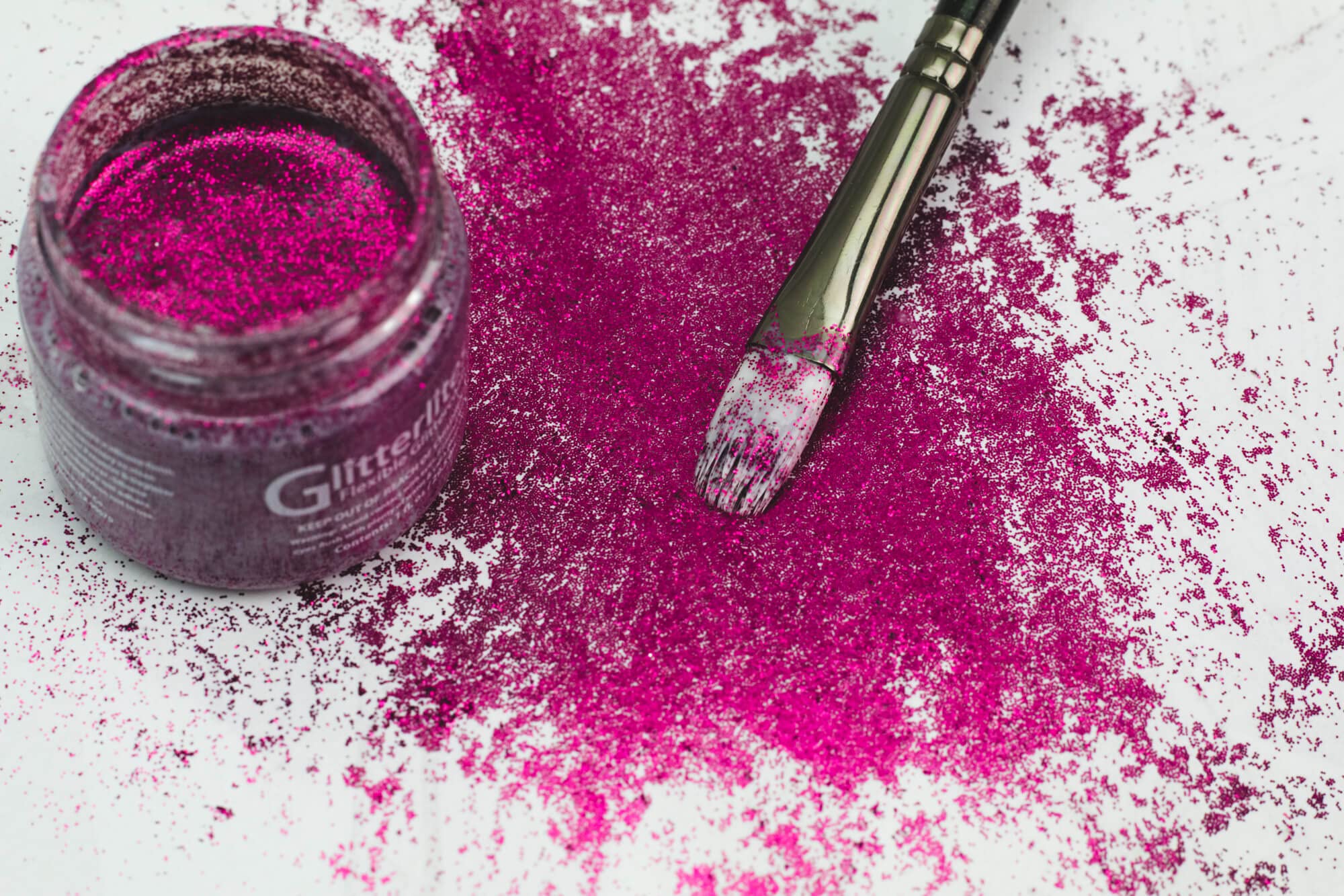 Angelus Flexible Glittercoat Glitter Paint - Sky Blue | DIY Shoe, Leather & Fabric Paint | Perfect for Custom Sneakers, Handbags & Crafts