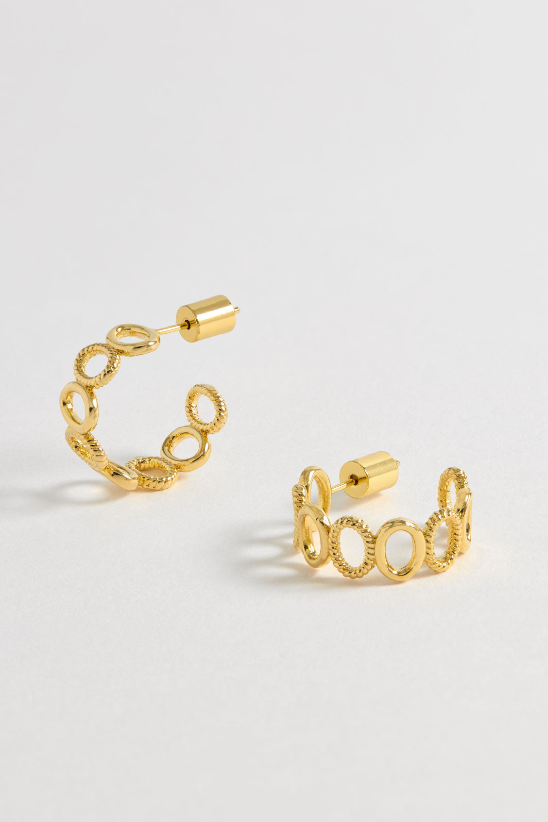 Textured Oval Hoop Earrings for Women - Trendy Gold & Silver Statement Jewelry - Perfect for Parties, Weddings & Everyday Wear