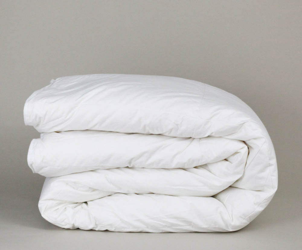 Premium Medium Weight Down Comforter with Baffle Box Design - All-Season Warmth for Bedroom, Guest Room & Cozy Nights