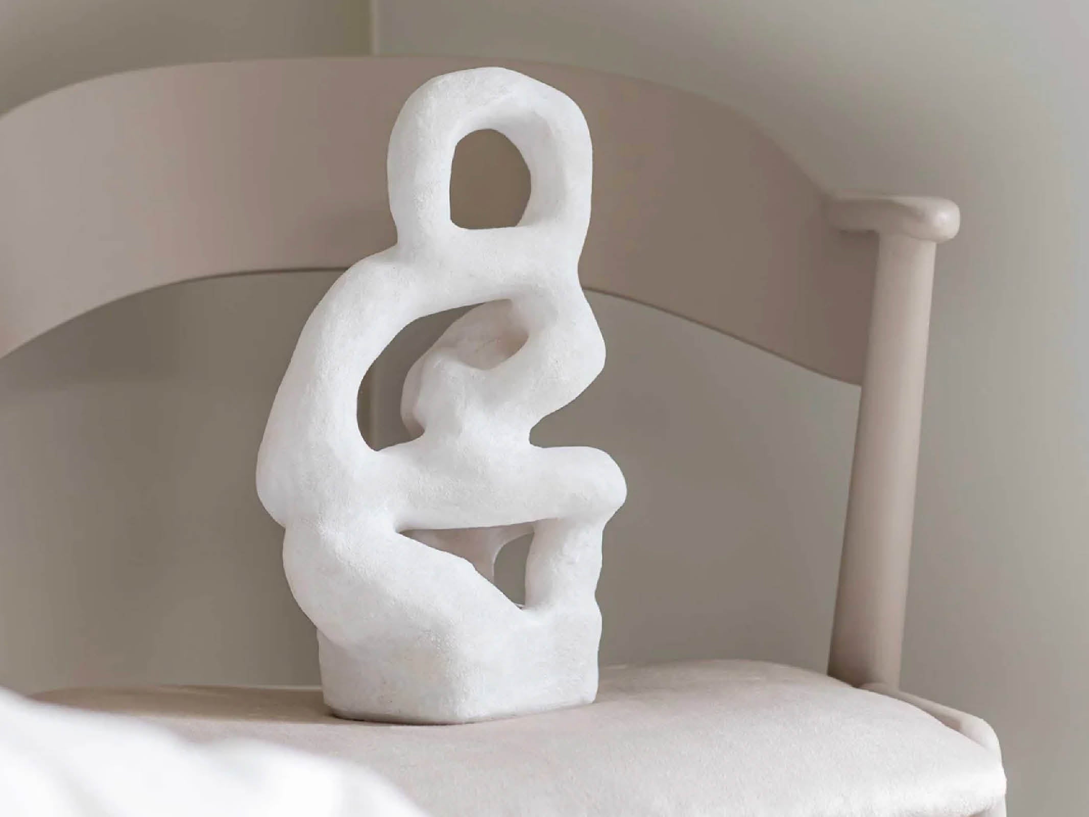 Handmade Artpiece Sculpture - Elegant Home Decor for Living Room, Office & Gift Ideas | Unique Statue for Interior Design & Collectors