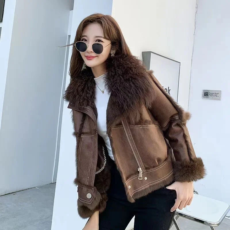 2023 Winter Women's Short Rabbit Fur Lined Sheepskin Collar Leather Coat - Fashionable Luxury Warm Jacket for Cold Weather, Outdoor Activities & Casual Wear