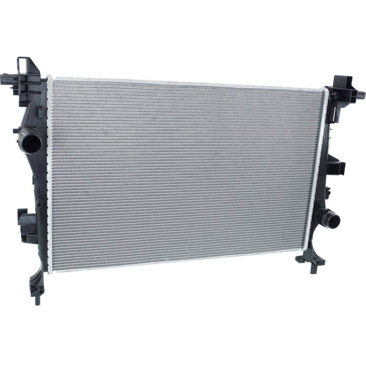 2015-2018 Jeep Renegade Replacement Radiator - Plastic & Aluminum Construction with Automatic Transmission Oil Cooler - Compatible with 1.4L L4 Engine (Part# CH3010370, 68260449AA) - Perfect for Off-Roading, Daily Commuting & Extreme Weather Conditions