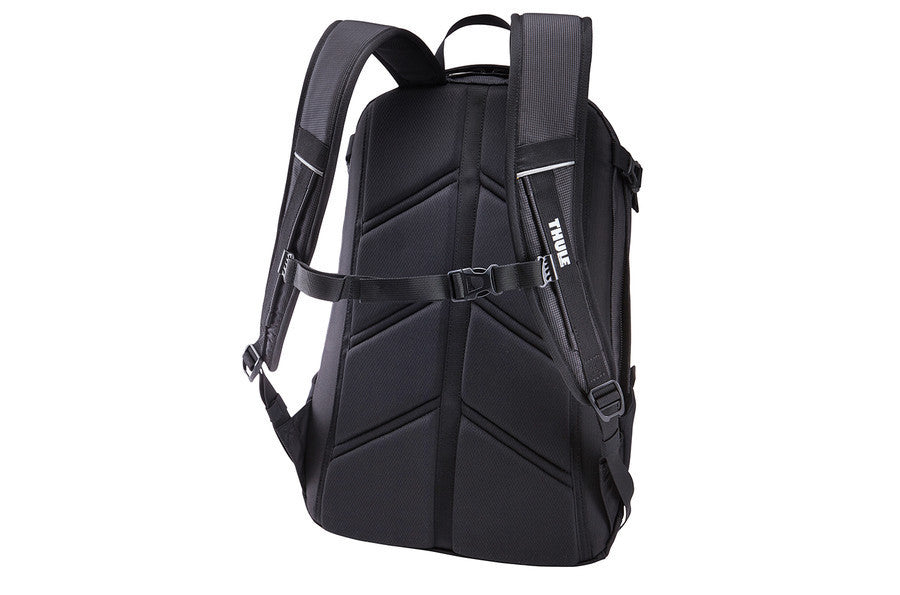 Thule EnRoute Triumph 2 Daypack - Lightweight Hiking Backpack for Men & Women, 20L Water-Resistant Travel Backpack with Laptop Sleeve - Perfect for Commuting, Hiking & Outdoor Adventures