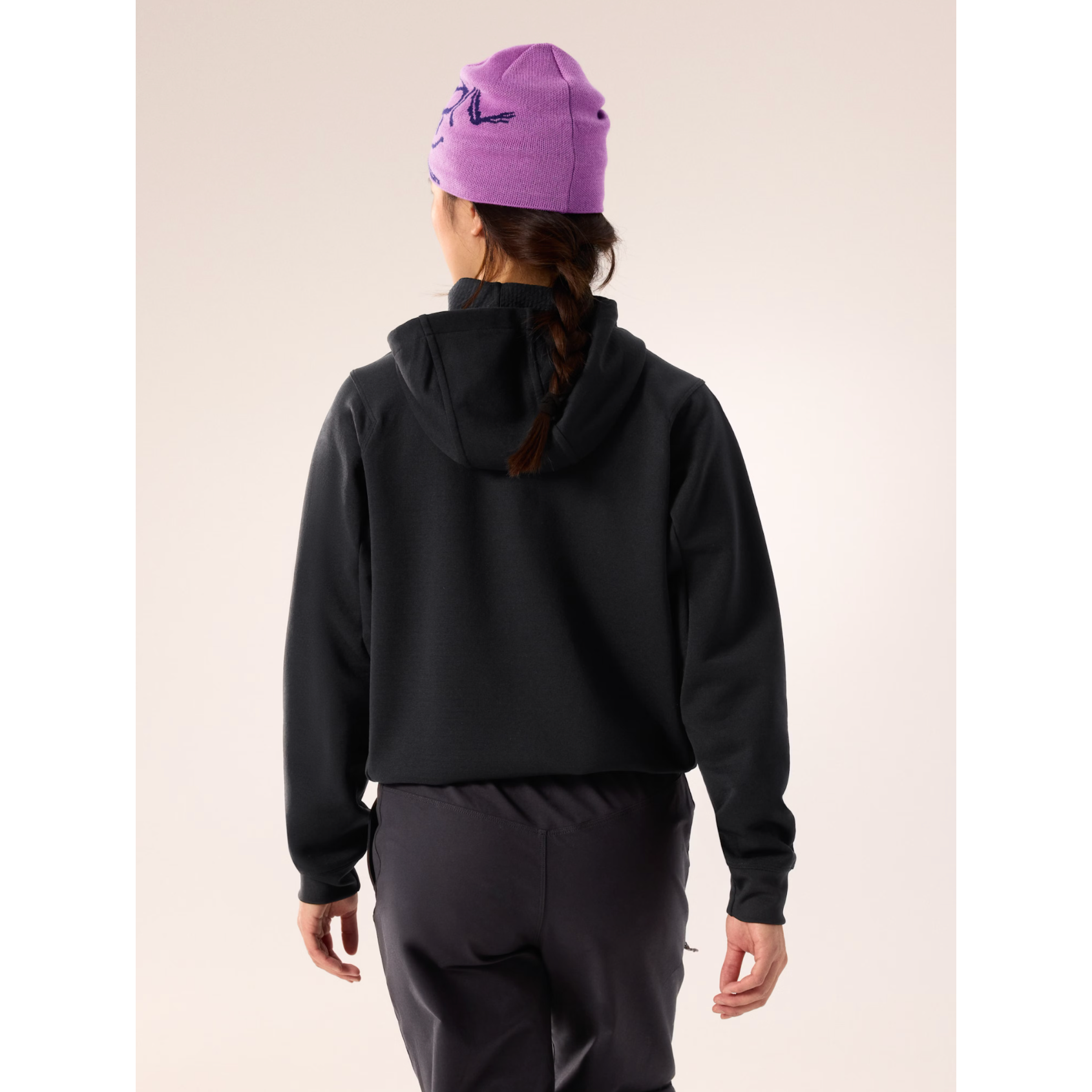 Arc'teryx Women's Aestas Pullover Hoody - Lightweight Summer Hiking & Outdoor Adventure Jacket for Travel & Camping