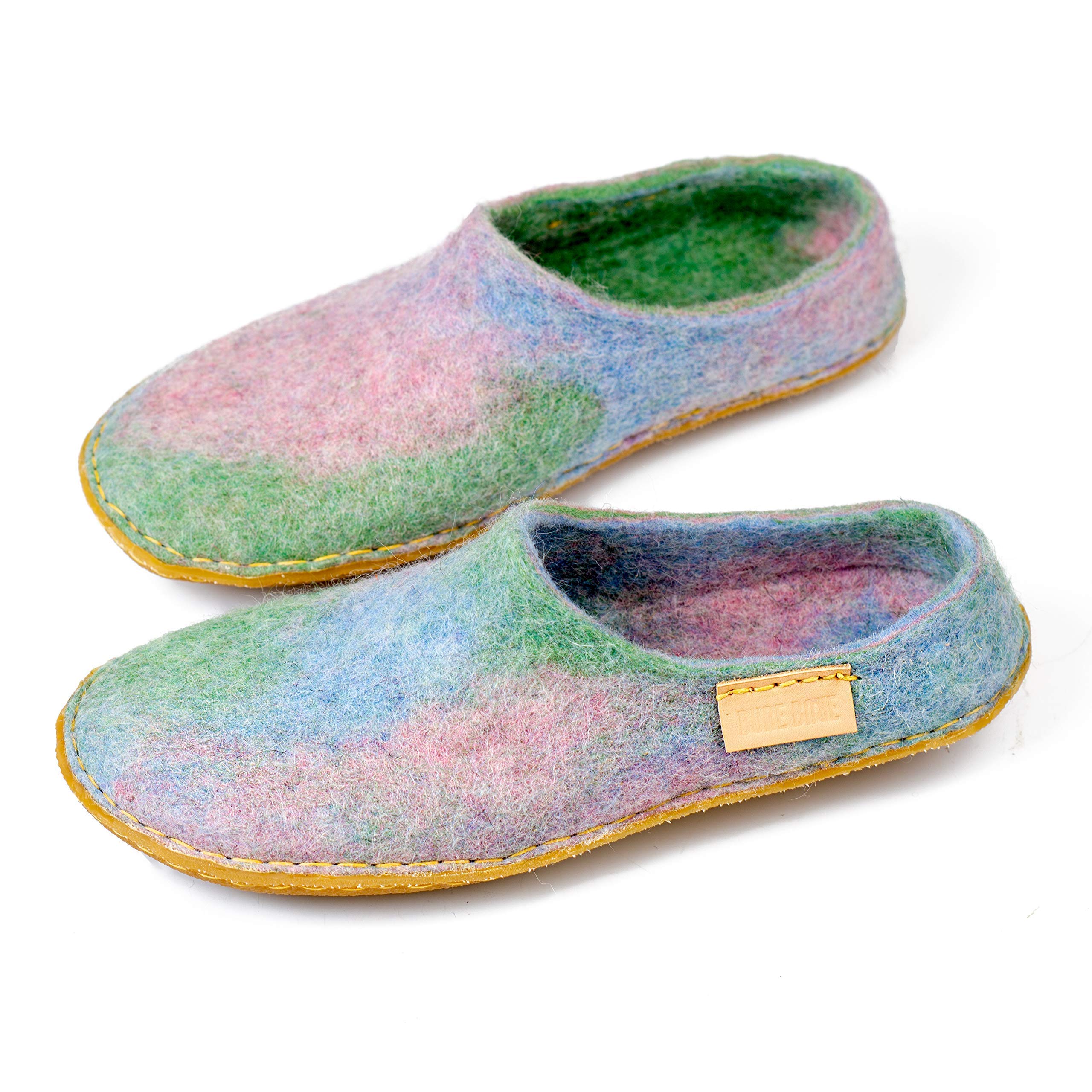 Cozy Women's Wool Slippers with Non-Slip Rubber Sole - Warm House Shoes for Winter, Perfect Mother's Day Gift for Her - Ideal for Relaxing at Home, Lounging & Cold Weather Comfort