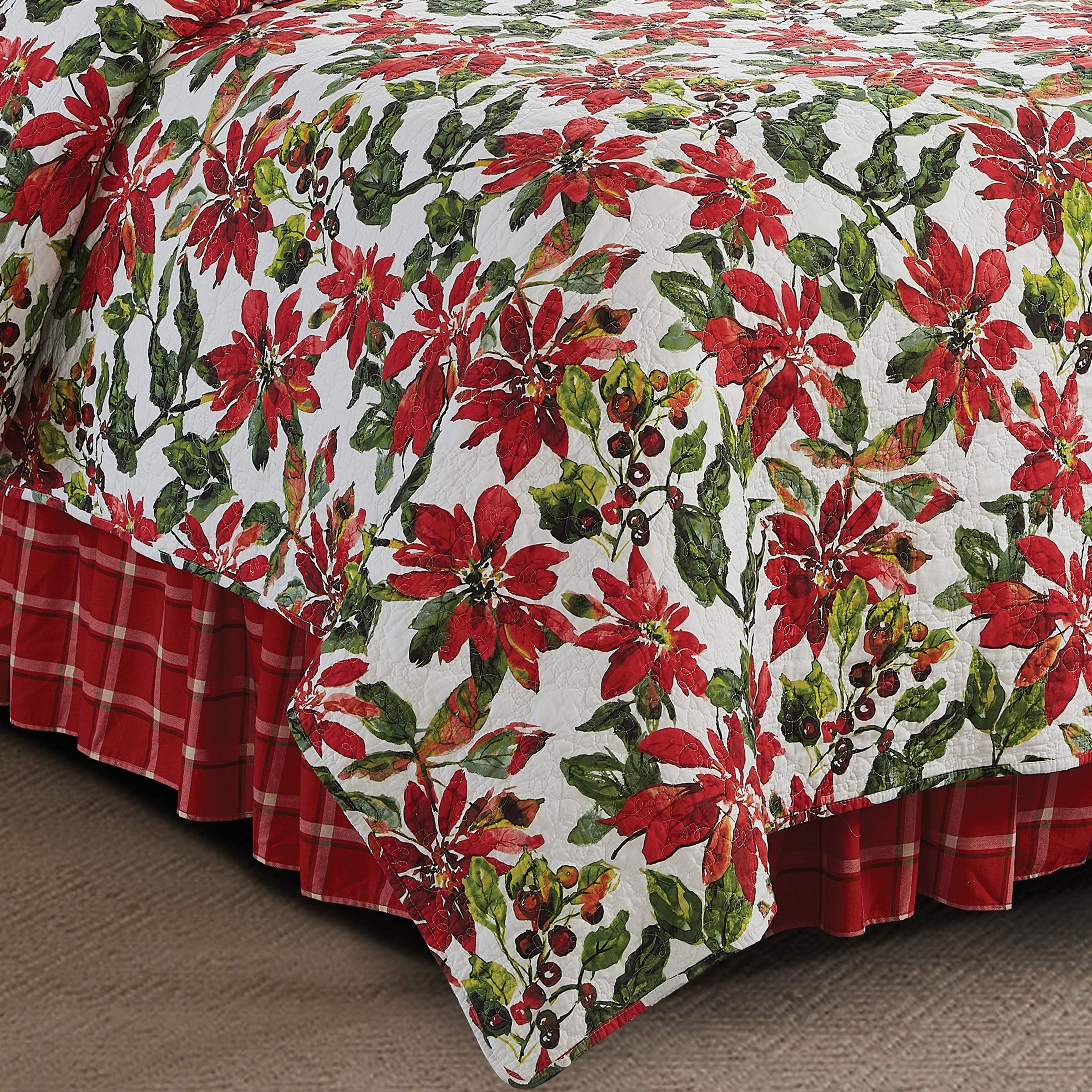 Reversible Poinsettia Berries Cotton Quilt Set - Full/Queen 3-Piece Christmas Bedding | Machine Washable & Durable | Perfect for Holiday Home Decor & Cozy Winter Nights