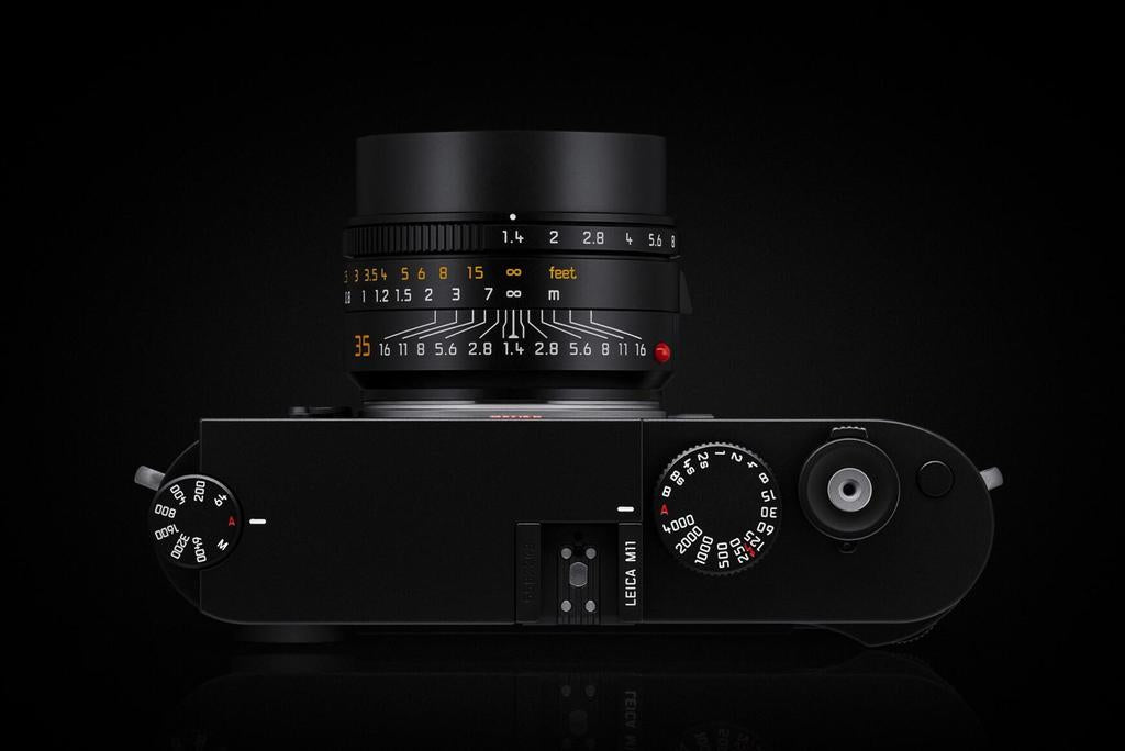 Leica Summilux-M 35mm f/1.4 ASPH Black Lens - Premium Wide-Angle Prime for M-Mount Cameras - Perfect for Street, Portrait & Low Light Photography