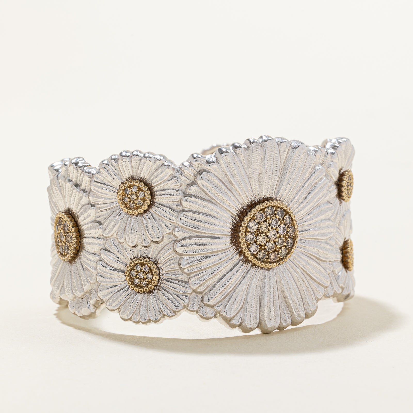 Buccellati Blossoms Diamond Bracelet | 1.60 Carat Total Weight | 6 Inches | Luxury Floral Jewelry for Women | Perfect for Weddings, Anniversaries & Special Occasions
