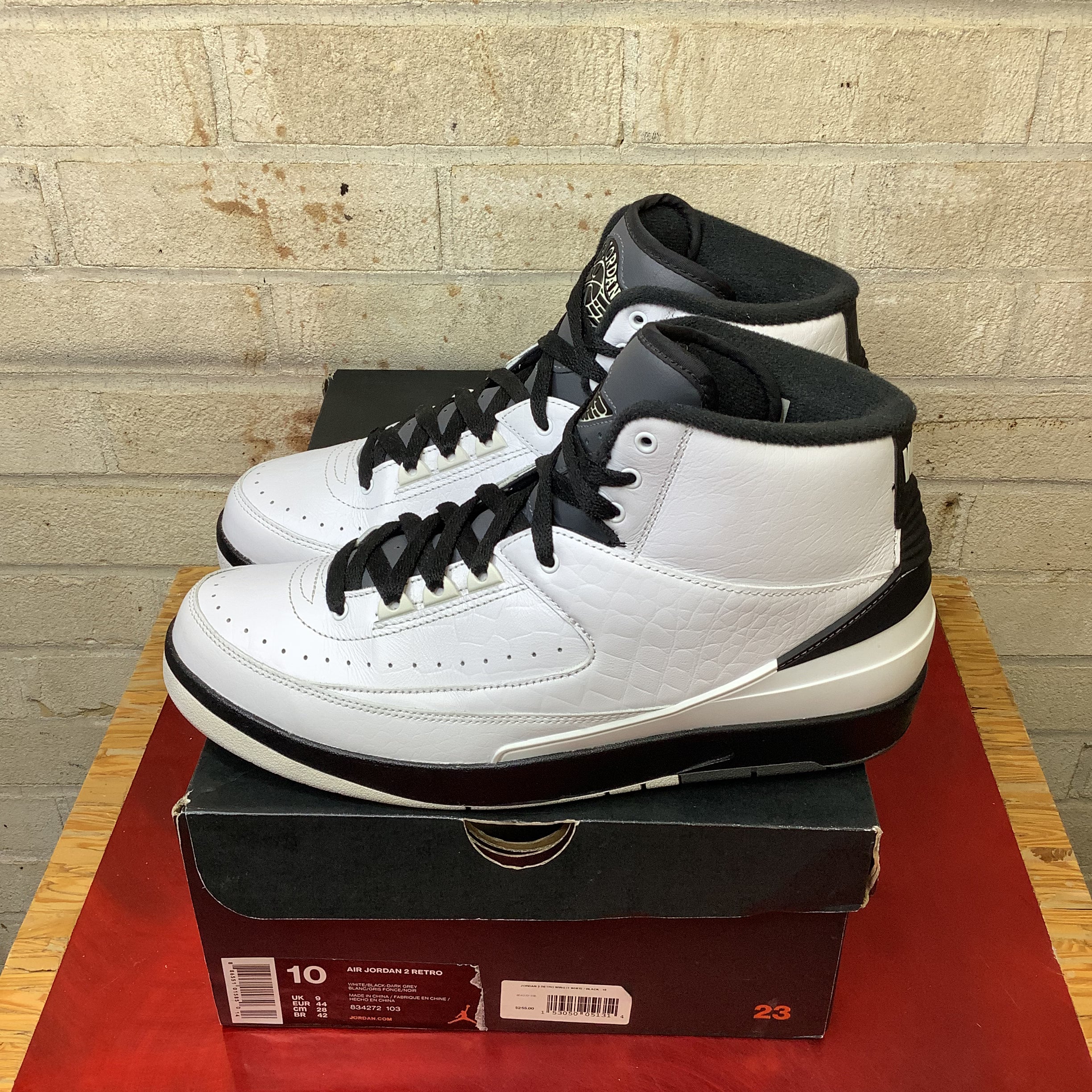 AIR JORDAN 2 WING IT Sneakers Men's Size 10 White/Red 834272-103 - Basketball Shoes for Court & Casual Wear