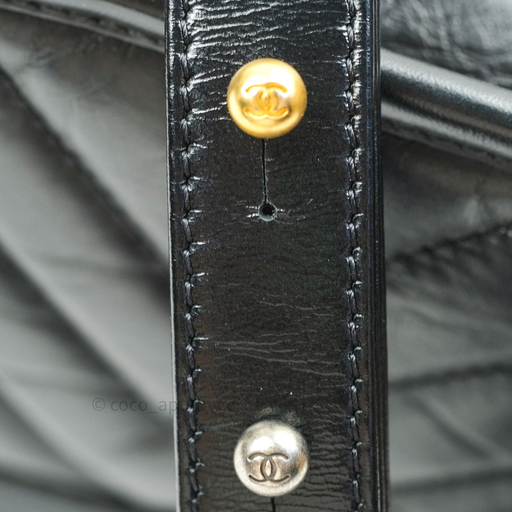Chanel Small Gabrielle Hobo Bag in Black Calfskin with Chevron Pattern & Mixed Hardware - Perfect for Everyday Use, Work & Special Occasions
