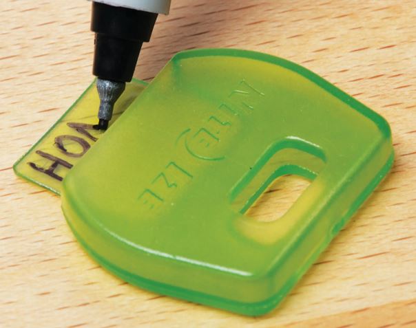 Nite Ize Identikey Covers 6 Pack - Colorful Key Identifier Caps for Easy Key Organization (Home, Office, Car Keys)