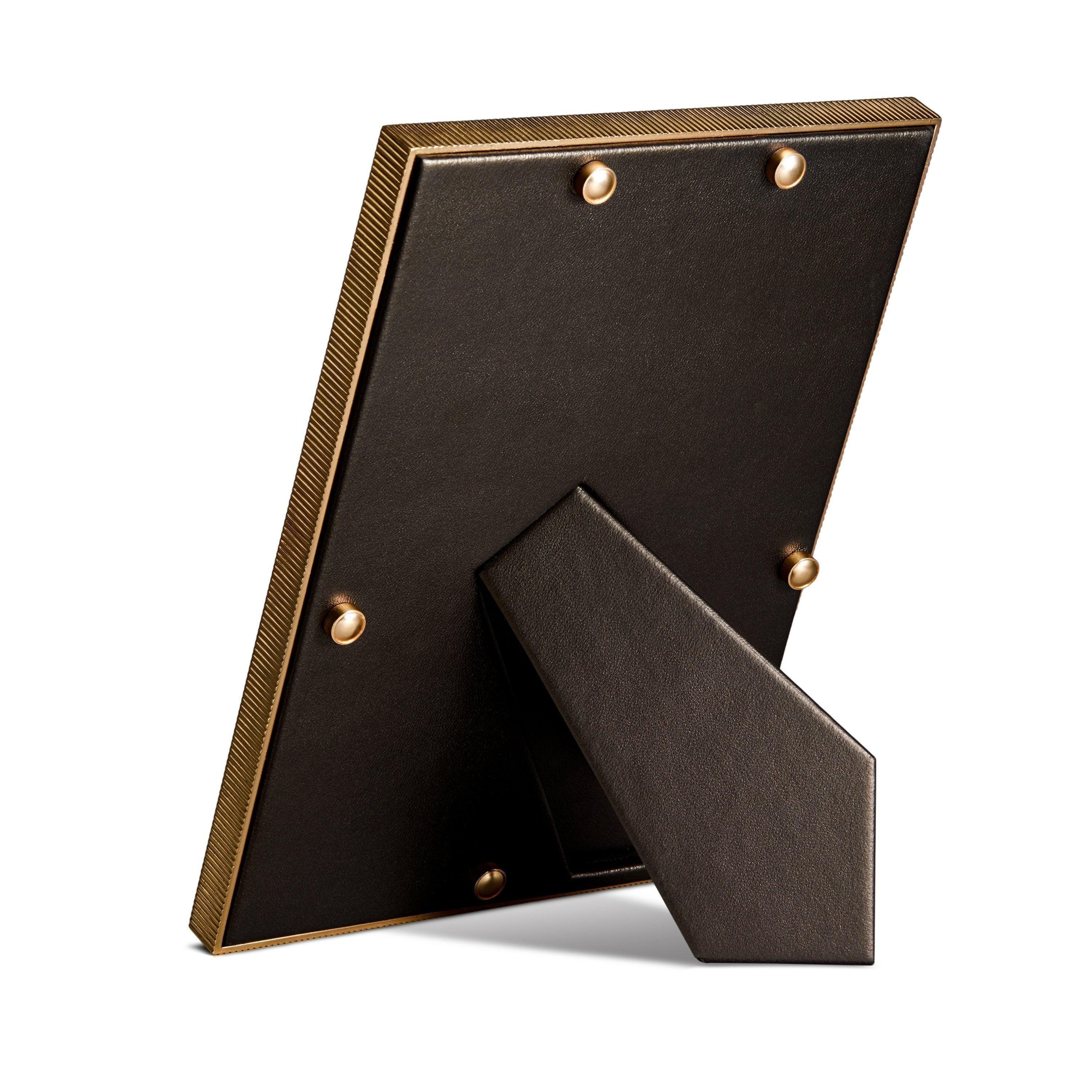 Kelly Behun Side Eye Frame - Modern Minimalist Picture Frame for Wall Art & Photo Display - Perfect for Home, Office & Gallery Decor