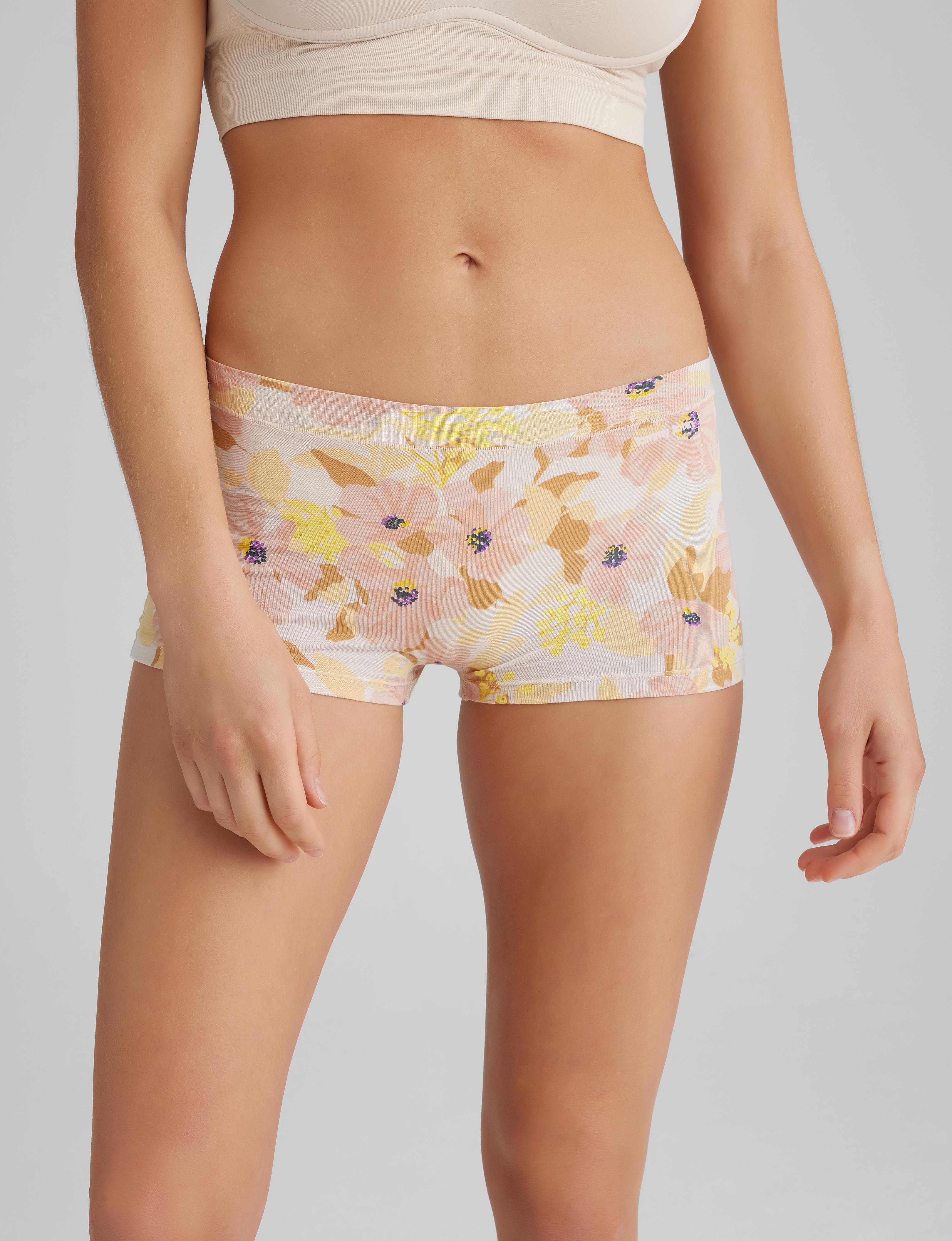 Women's Second Skin Boyshort Underwear - Seamless Comfort for Everyday Wear & Yoga
