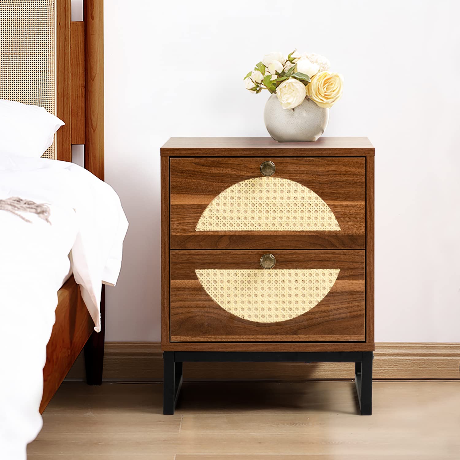 Modern Nightstand for Bedroom - Wooden Bedside Table with Storage Drawer & Shelf, Sofa Side Table, End Table Cabinet - Perfect for Bedroom, Living Room & Office (Brown)