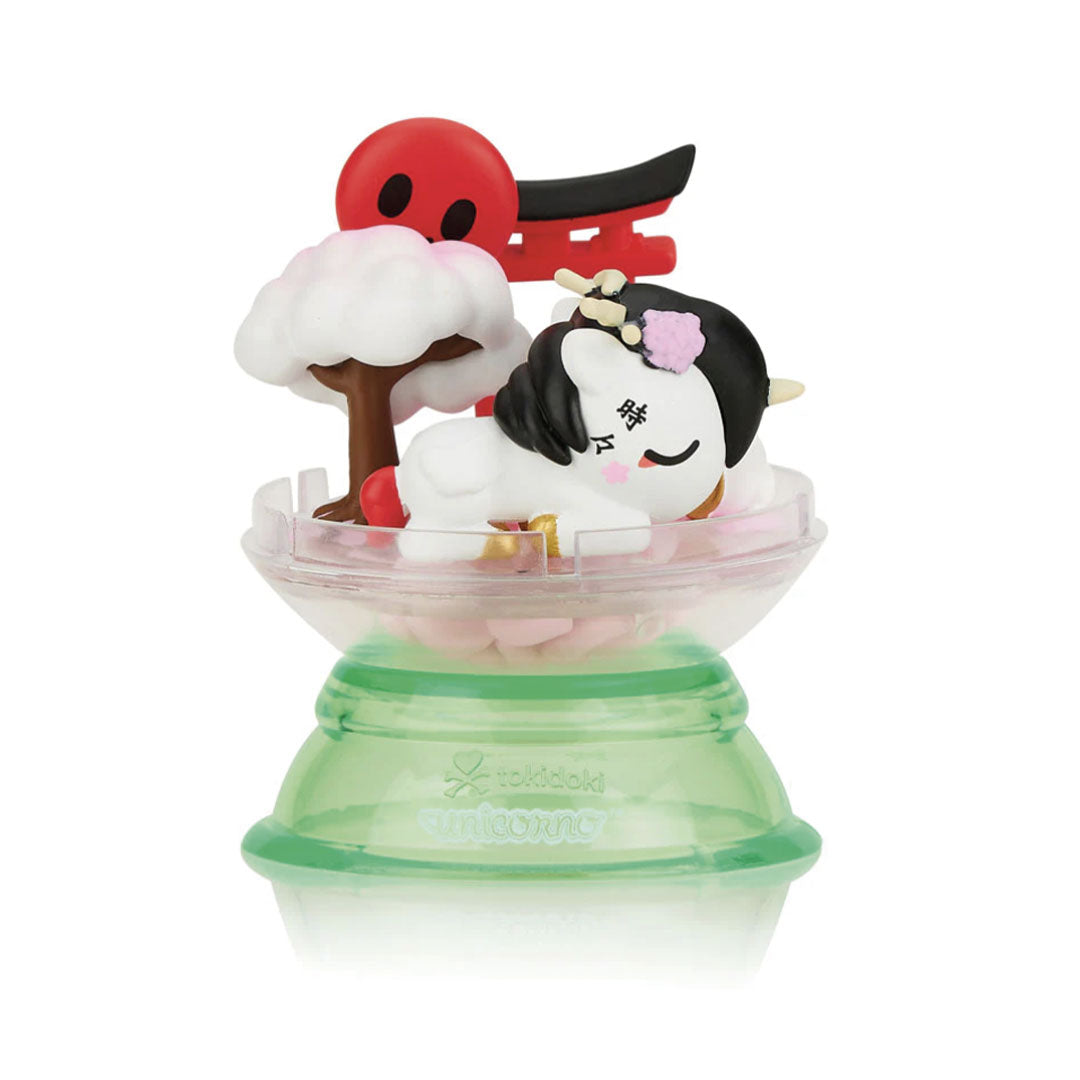 Dreaming Unicorno Collectible Blind Box Set - 8 Piece Mystery Display Figures for Kids, Party Favors & Gift Surprises | Perfect for Birthday Gifts, Classroom Rewards & Toy Collections