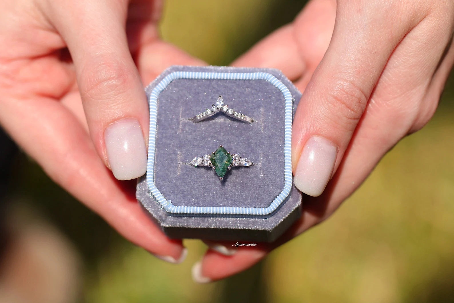 Skye Kite™ Green Moss Agate Couple Rings - Matching Promise Rings for Women & Men - Perfect for Anniversaries, Engagements & Romantic Gifts